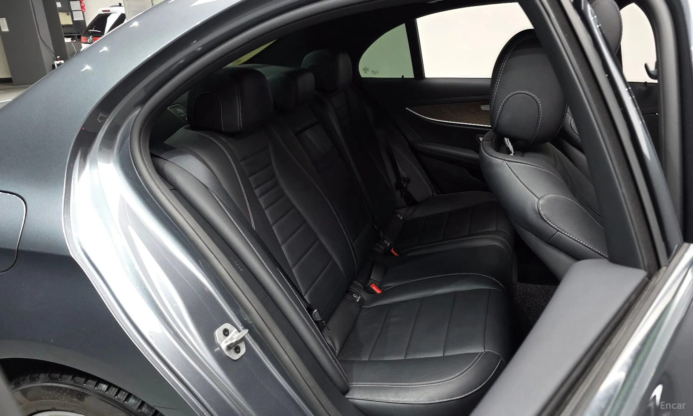 Mercedes Benz E-Class W213 превью 11