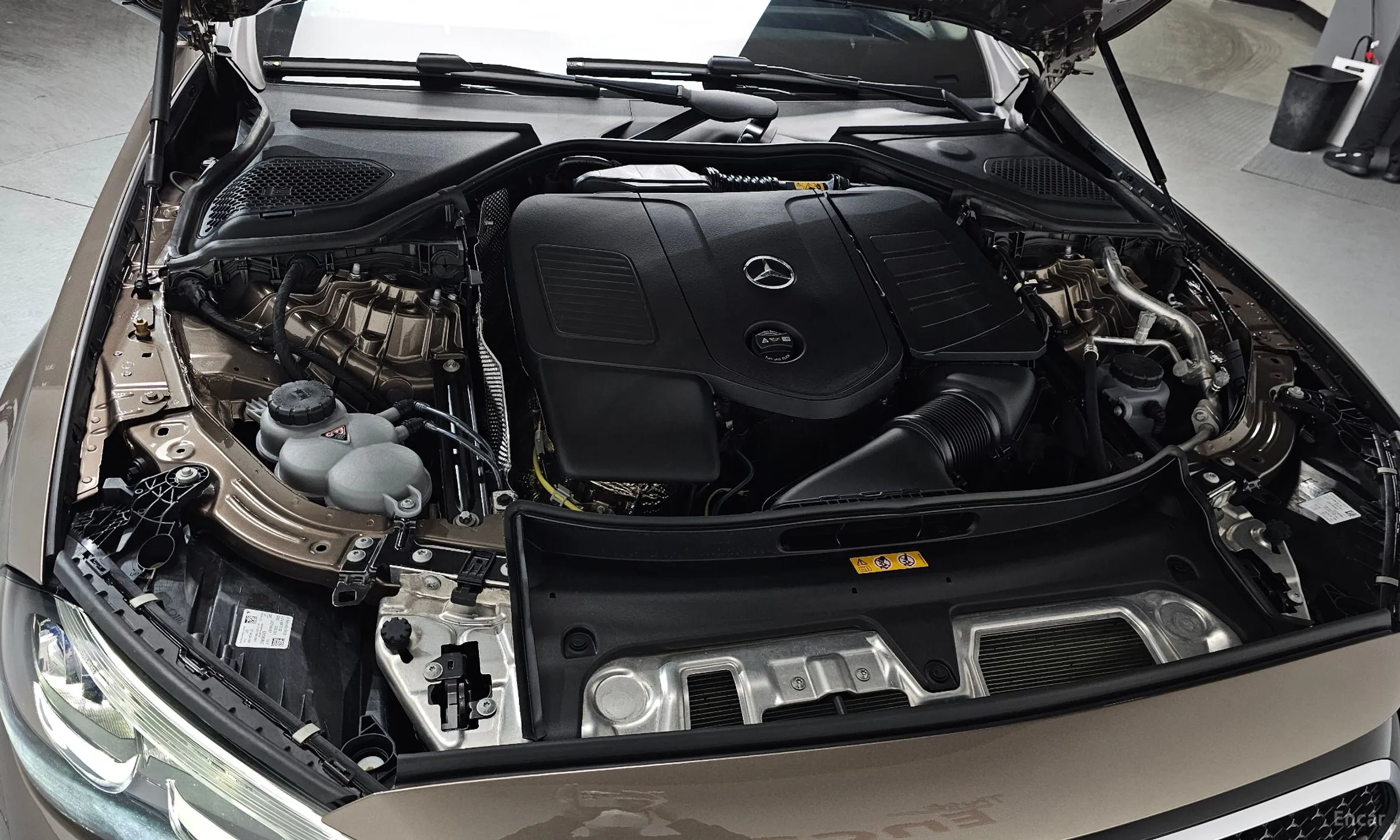 Mercedes Benz E-Class W214 превью 6