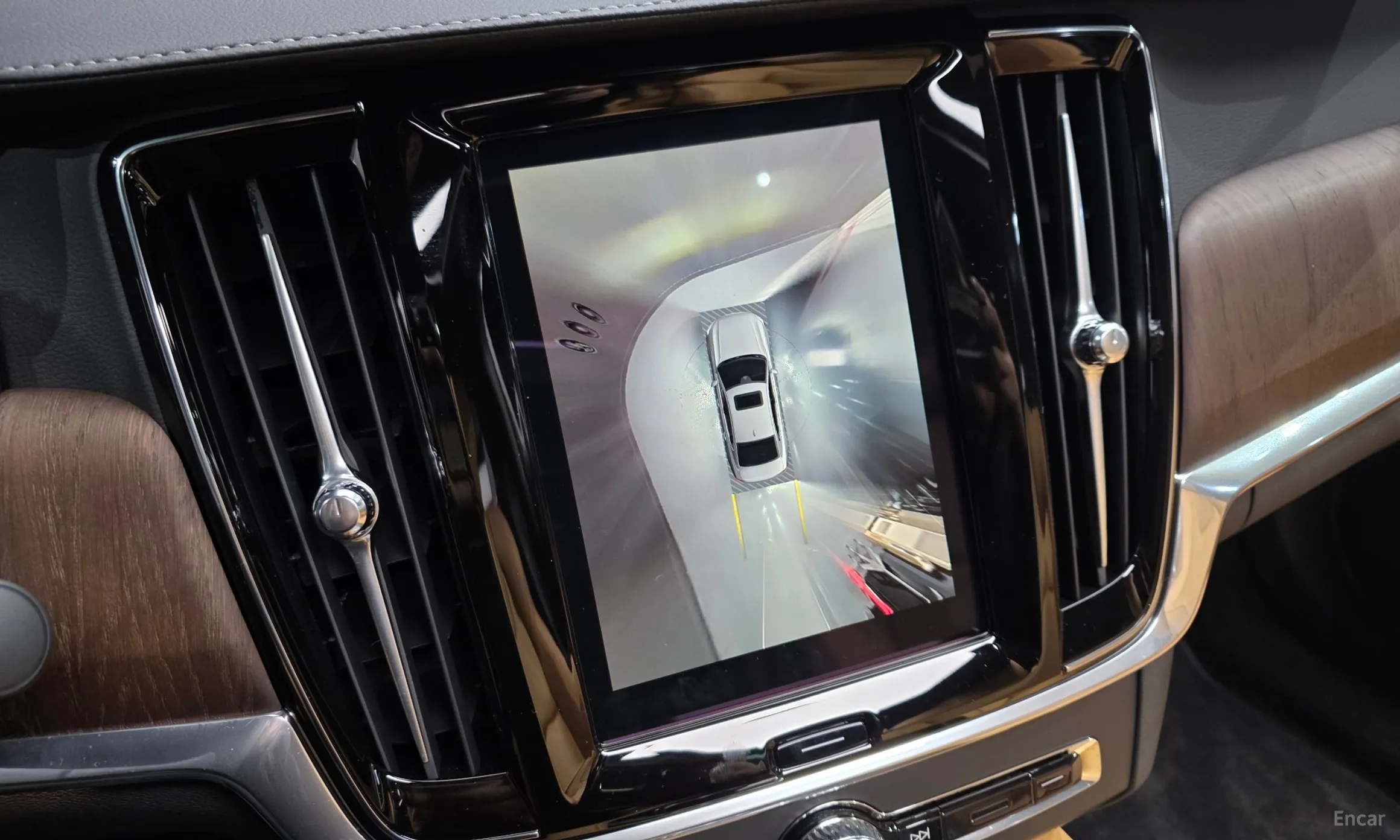 Volvo S90 превью 14