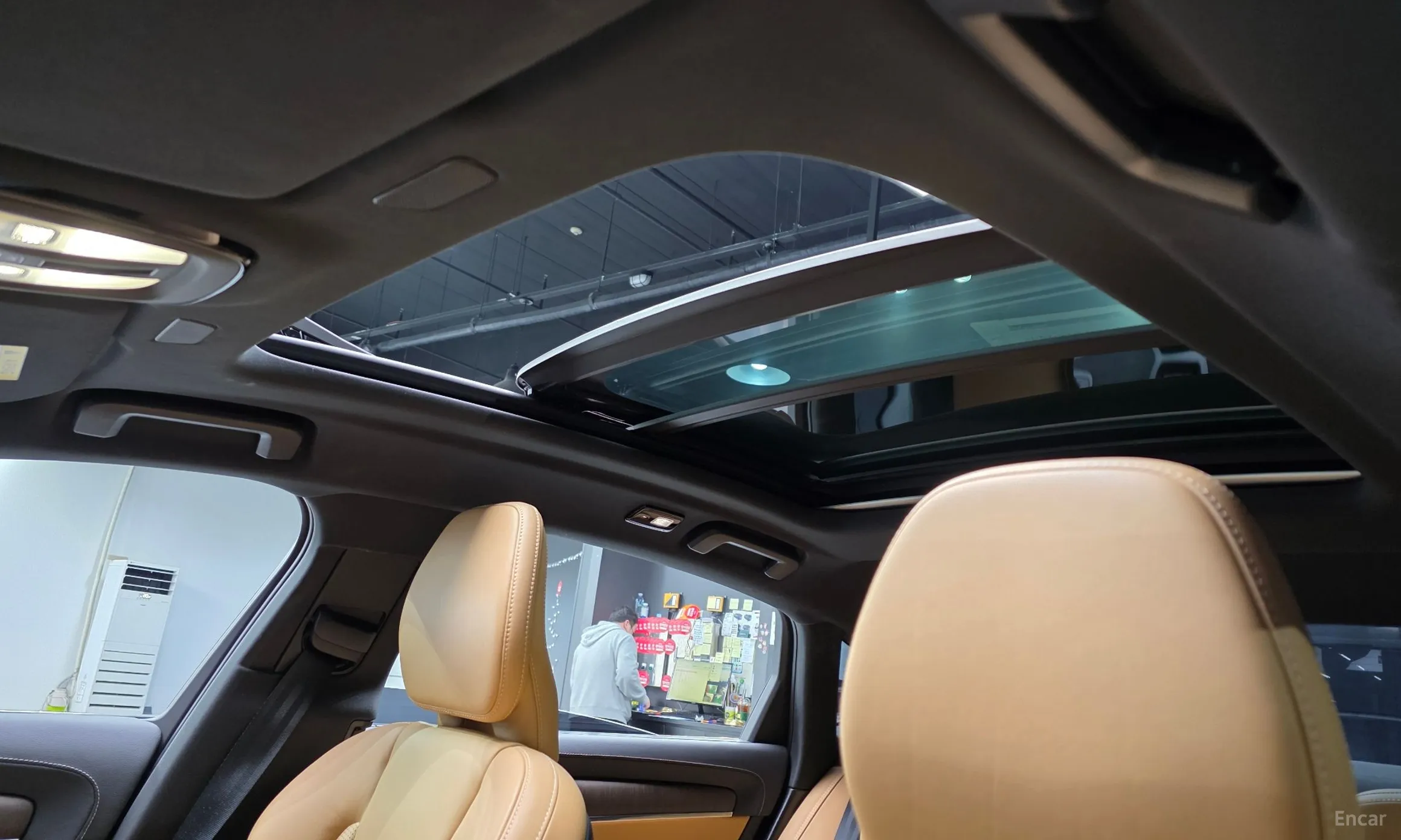 Volvo S90 превью 16