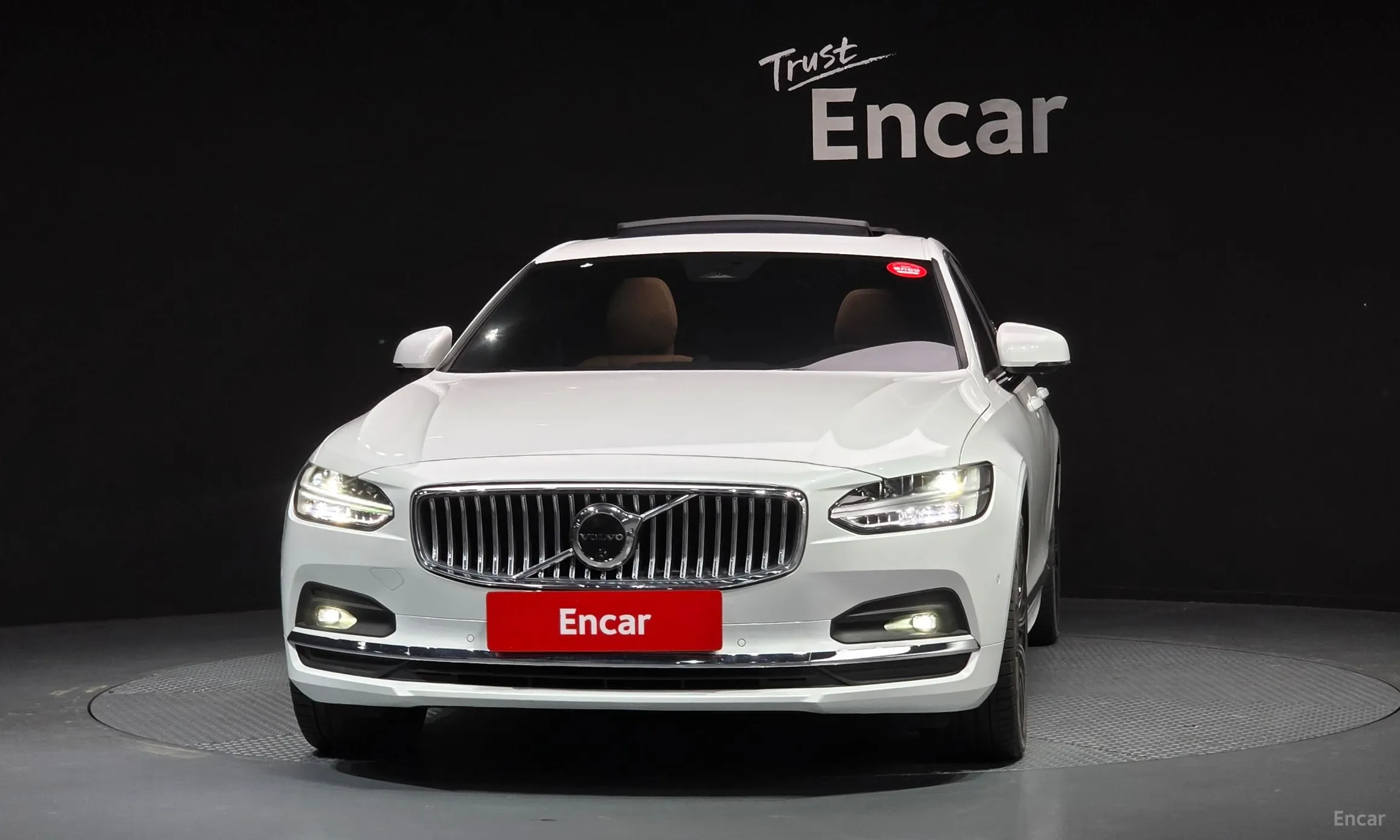Volvo S90 превью 3