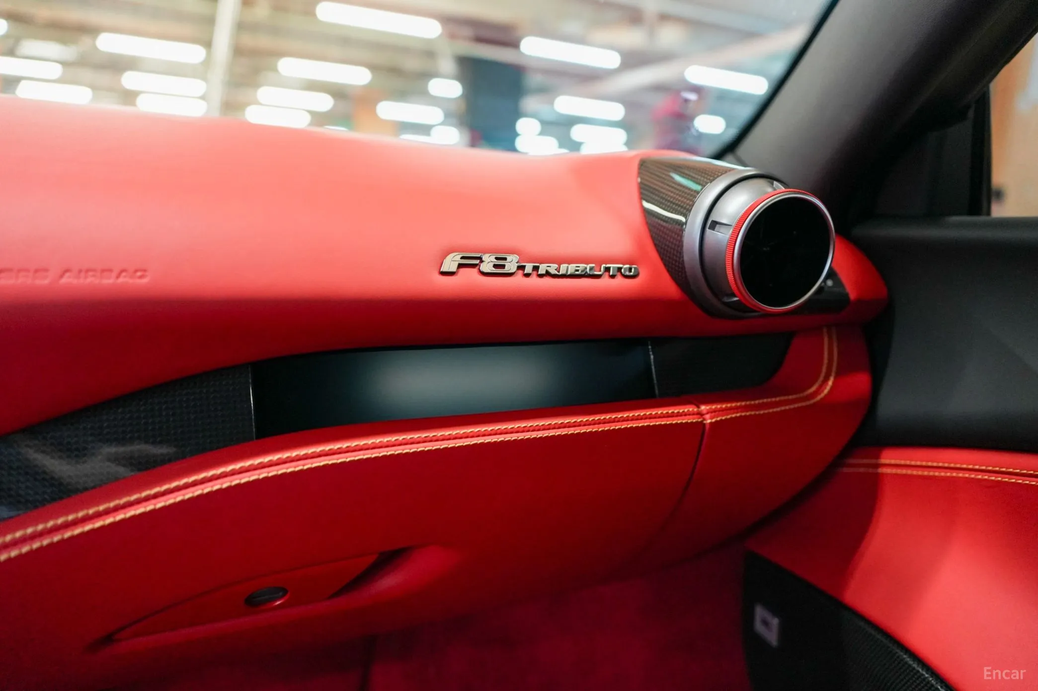 Ferrari F8 Tributo превью 18