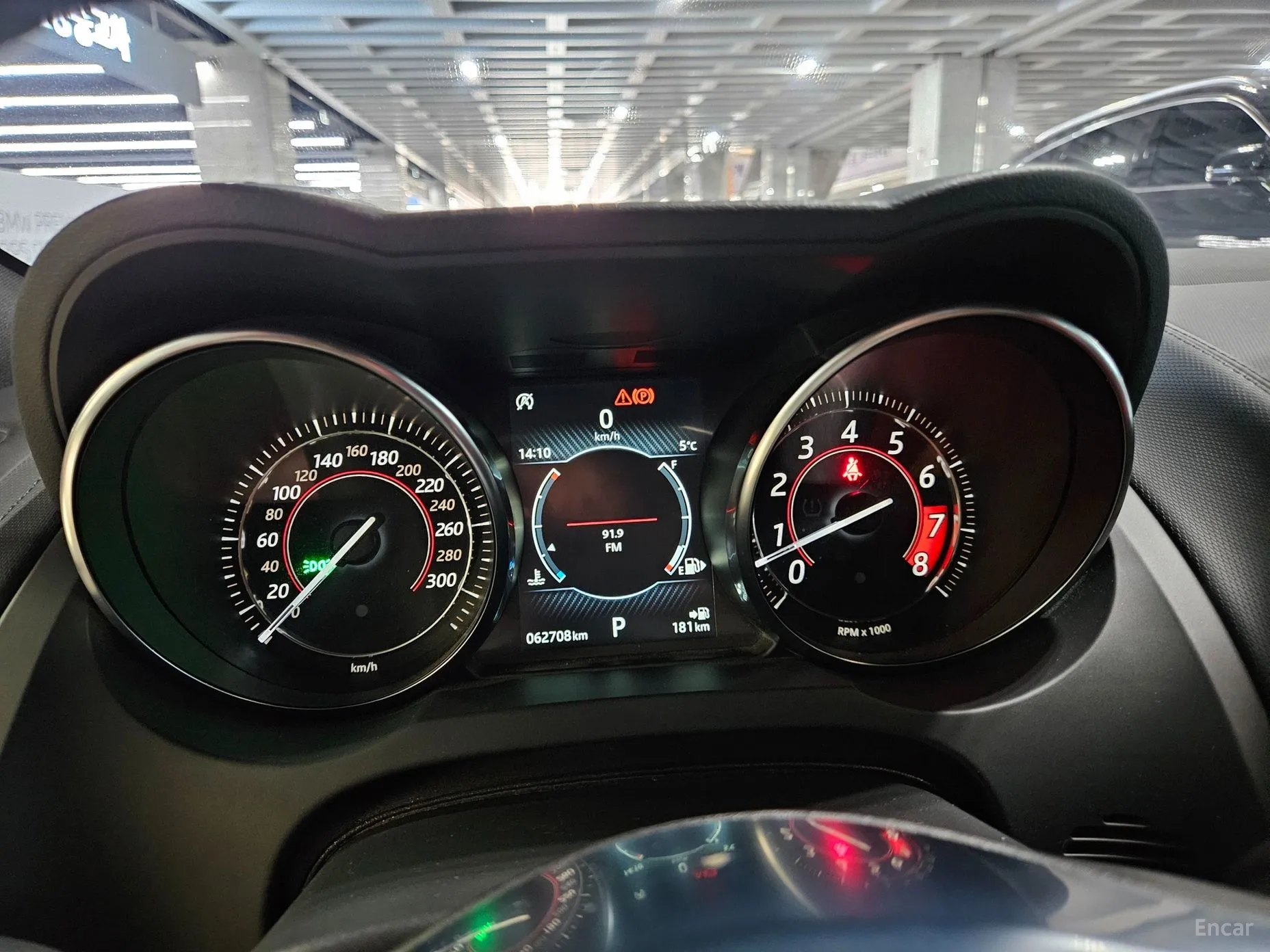 Jaguar F-TYPE превью 8
