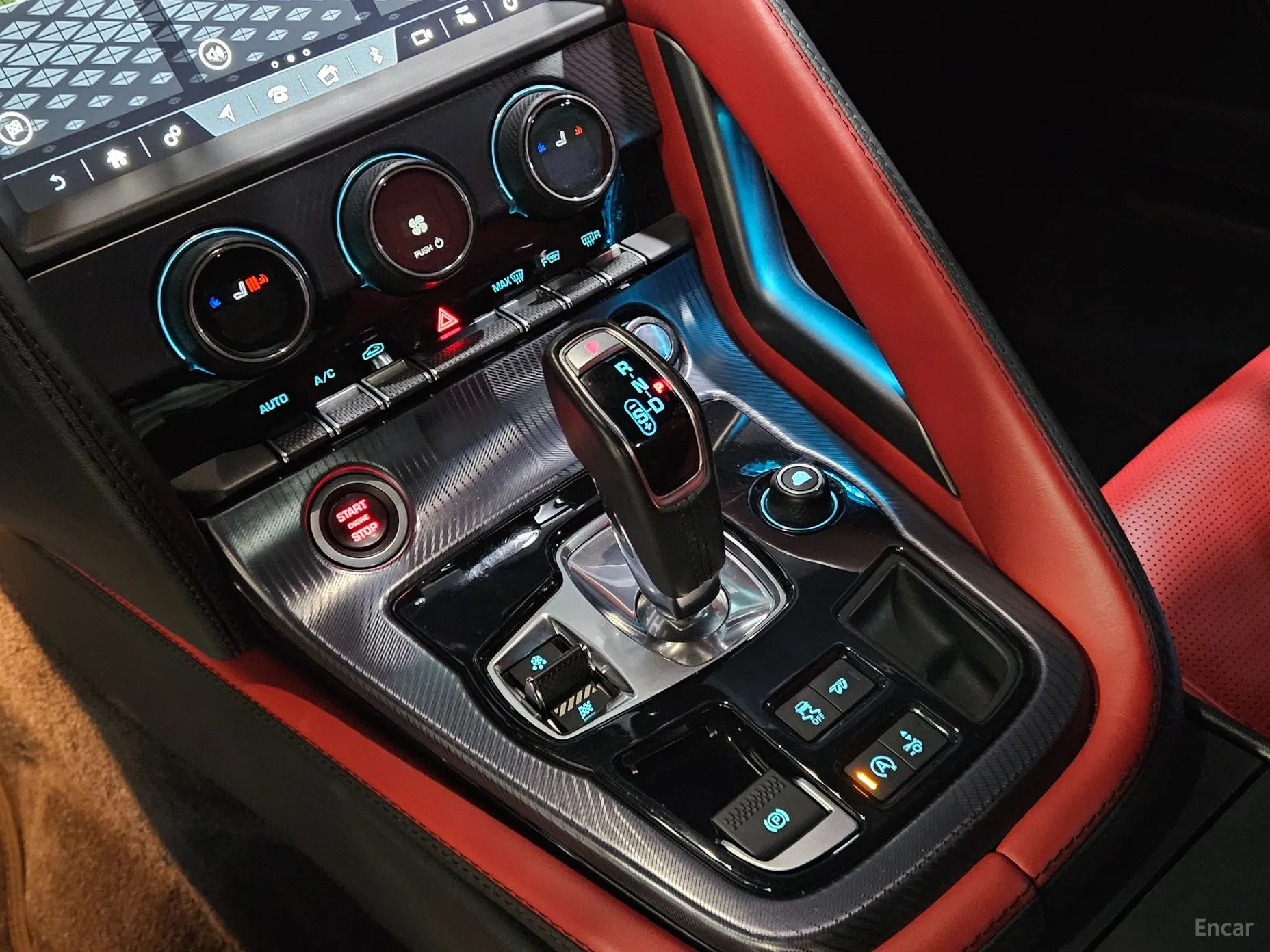 Jaguar F-TYPE превью 9