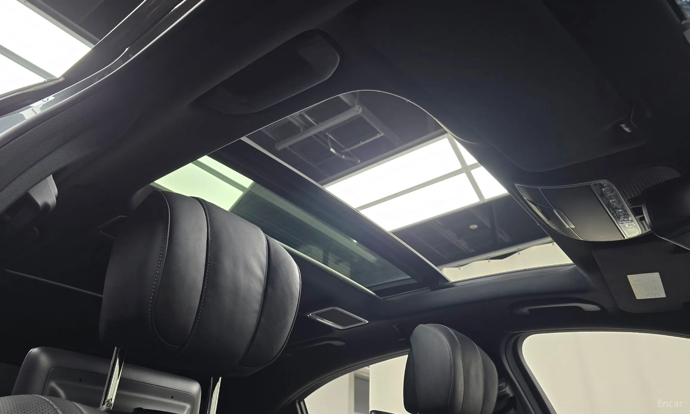 Mercedes Benz S-Class W222 превью 17