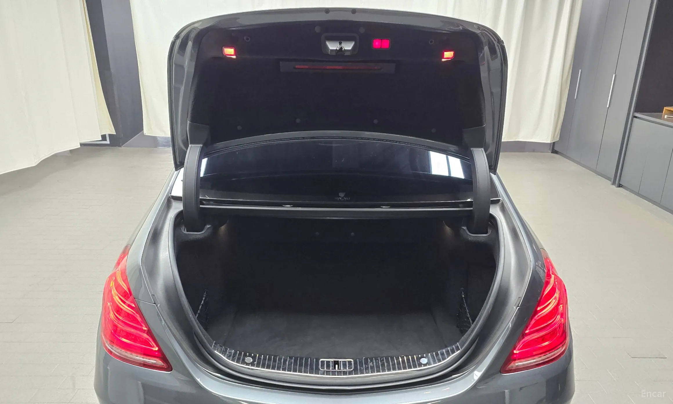 Mercedes Benz S-Class W222 превью 20
