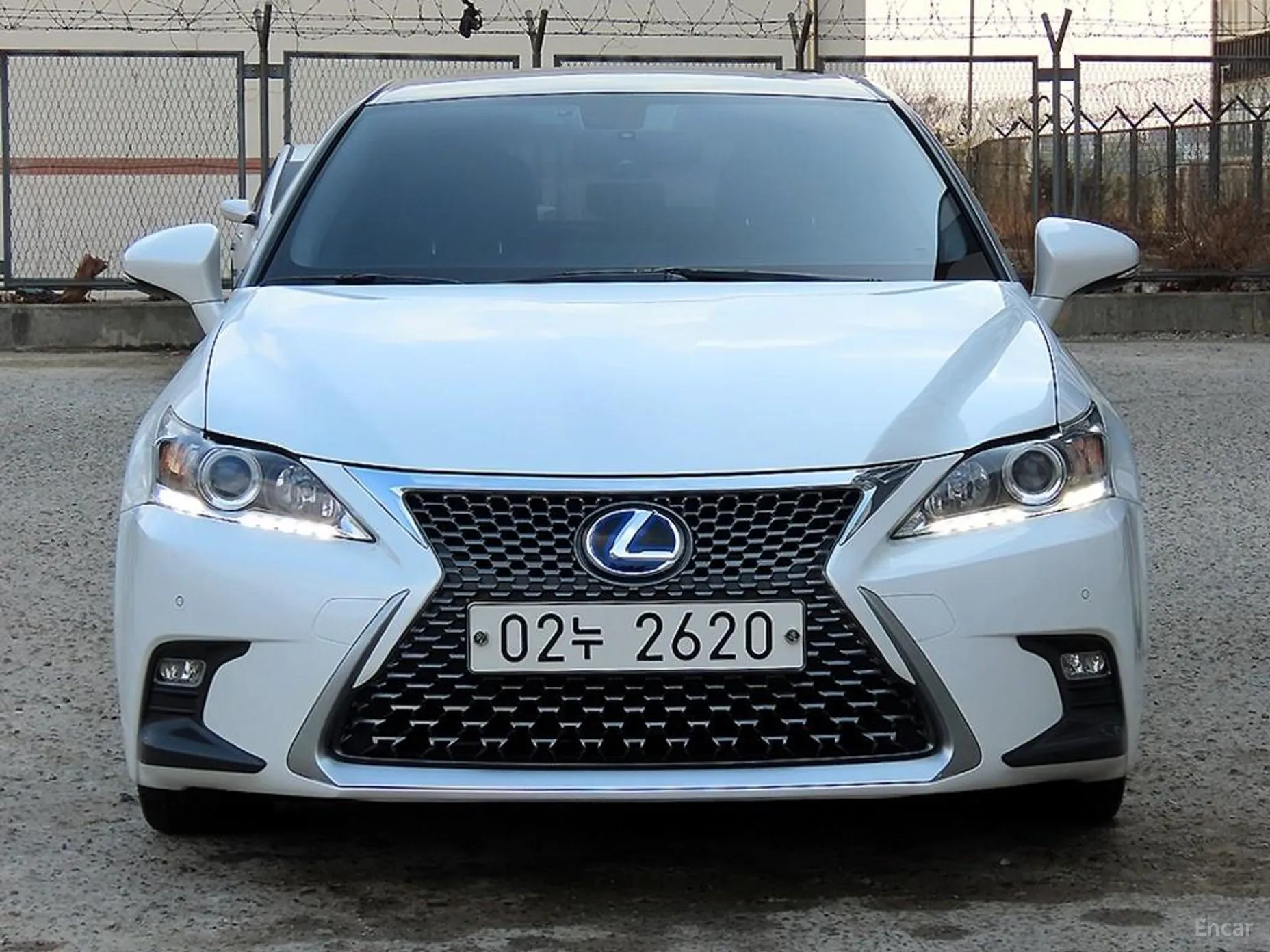 Lexus CT200h