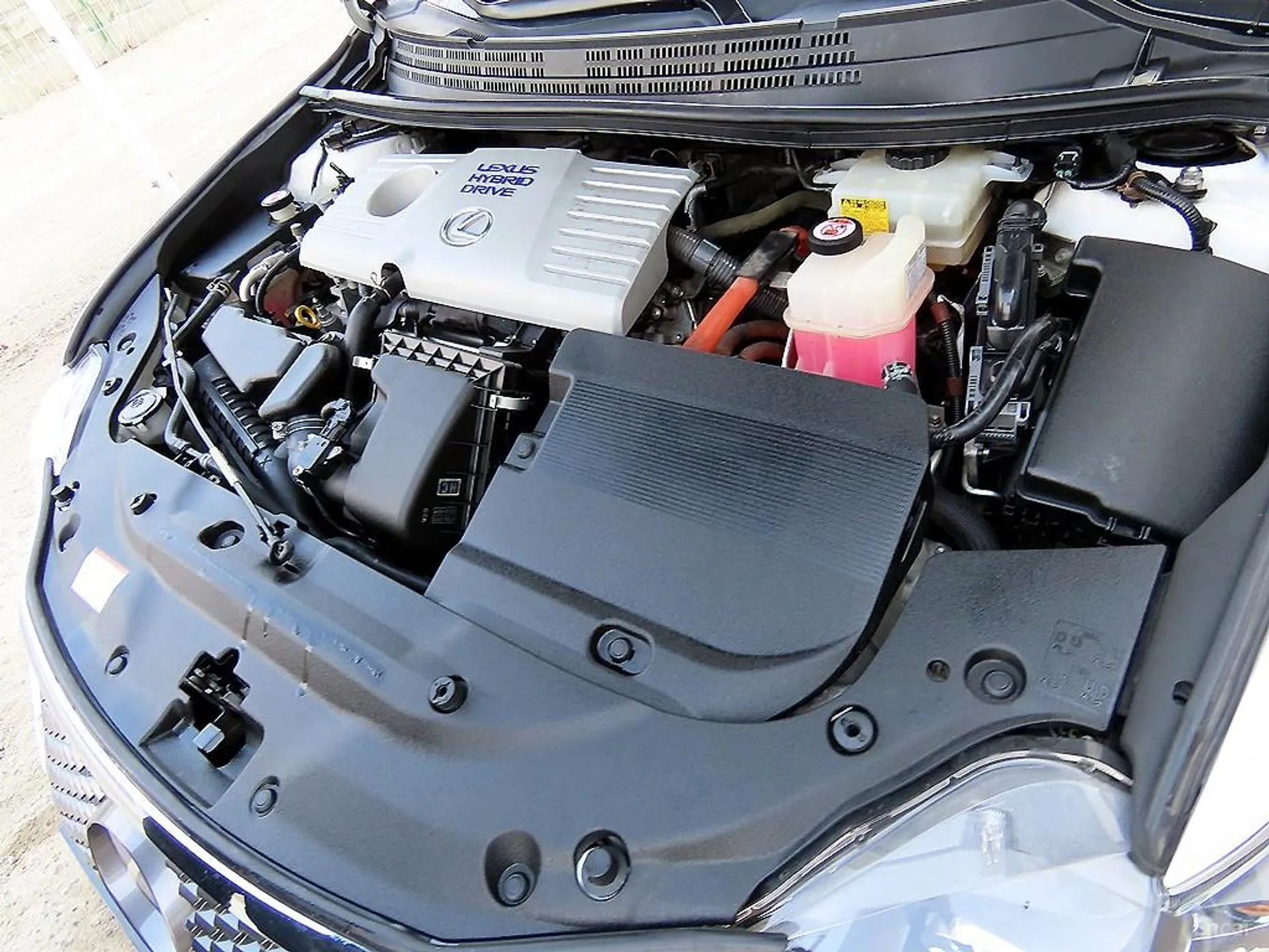 Lexus CT200h превью 19