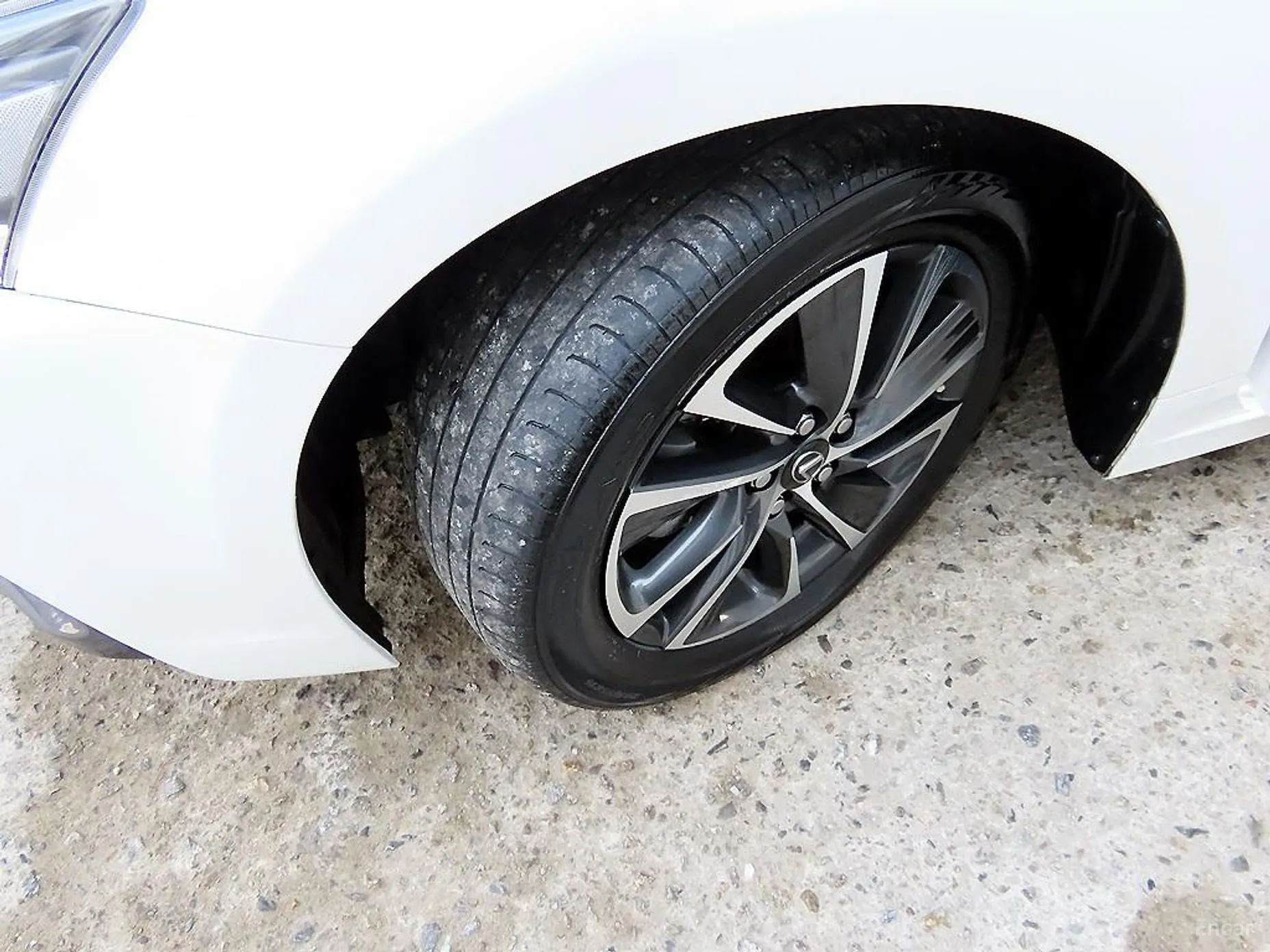 Lexus CT200h превью 20