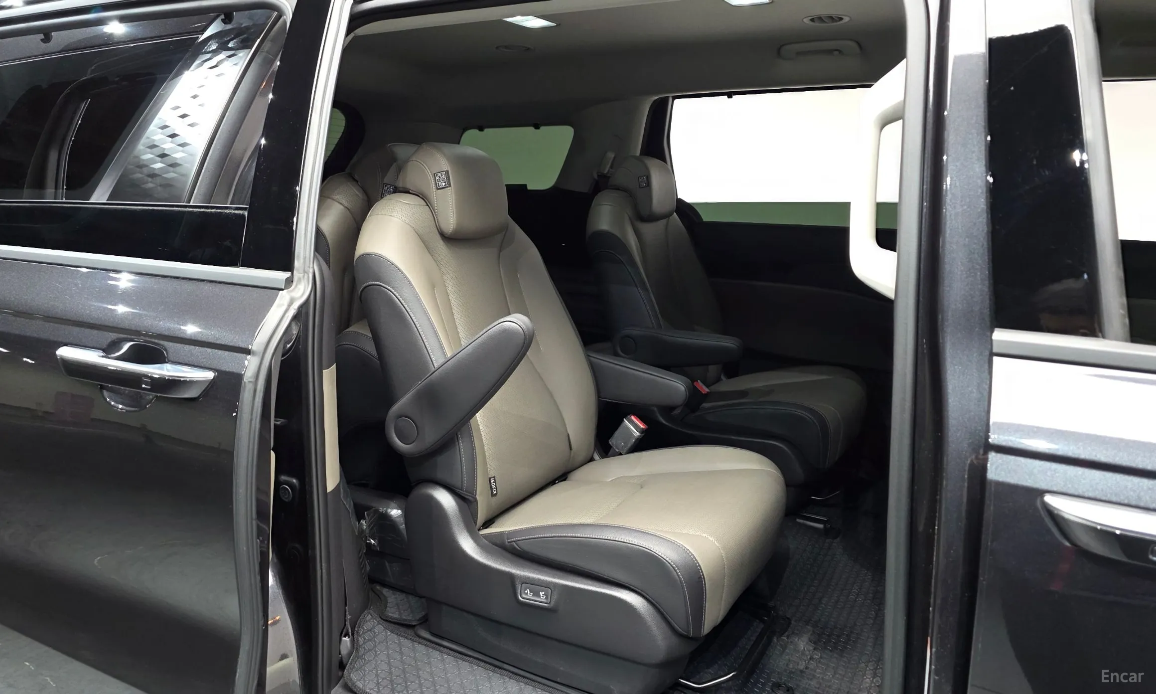 Kia Carnival 4th Generation превью 11