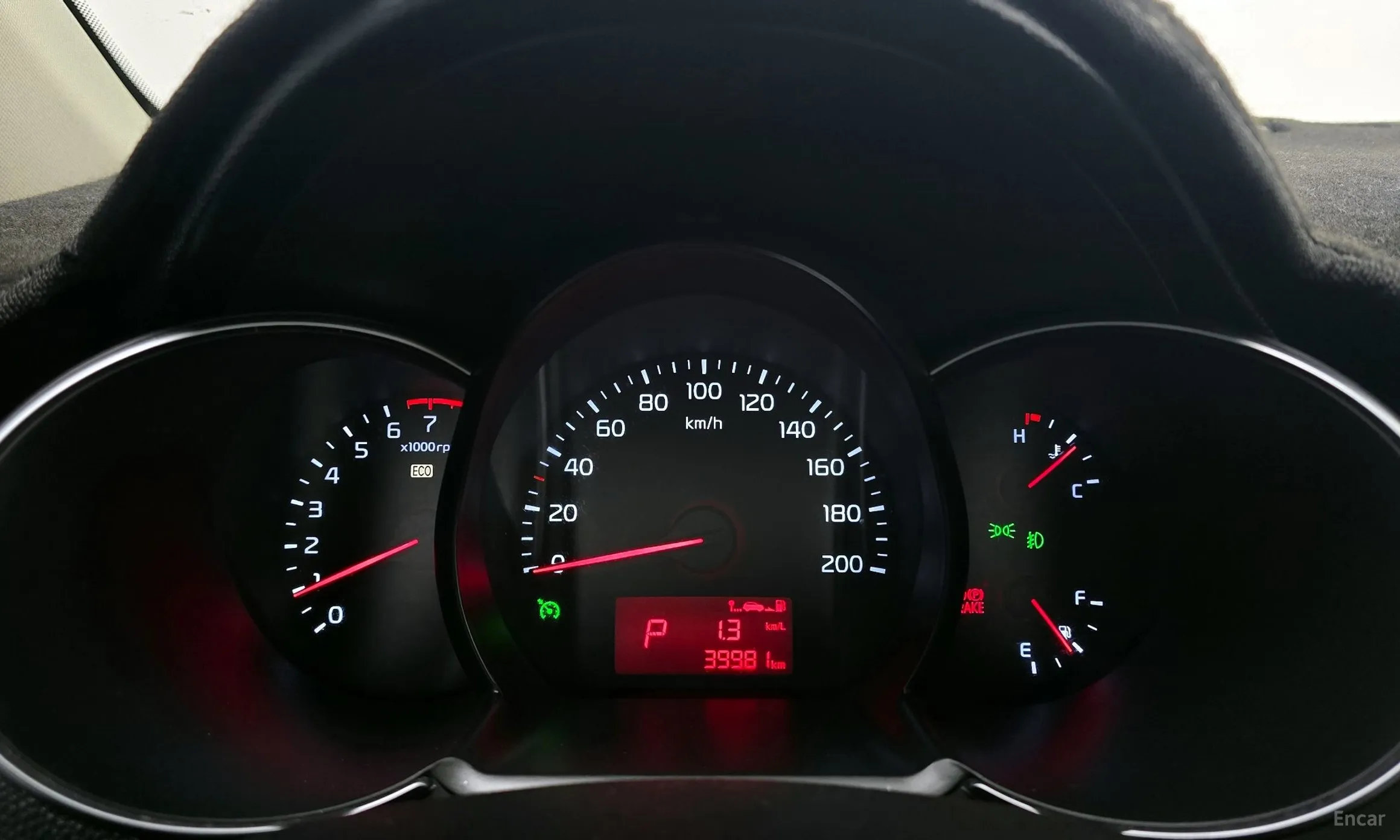 Kia Morning превью 8