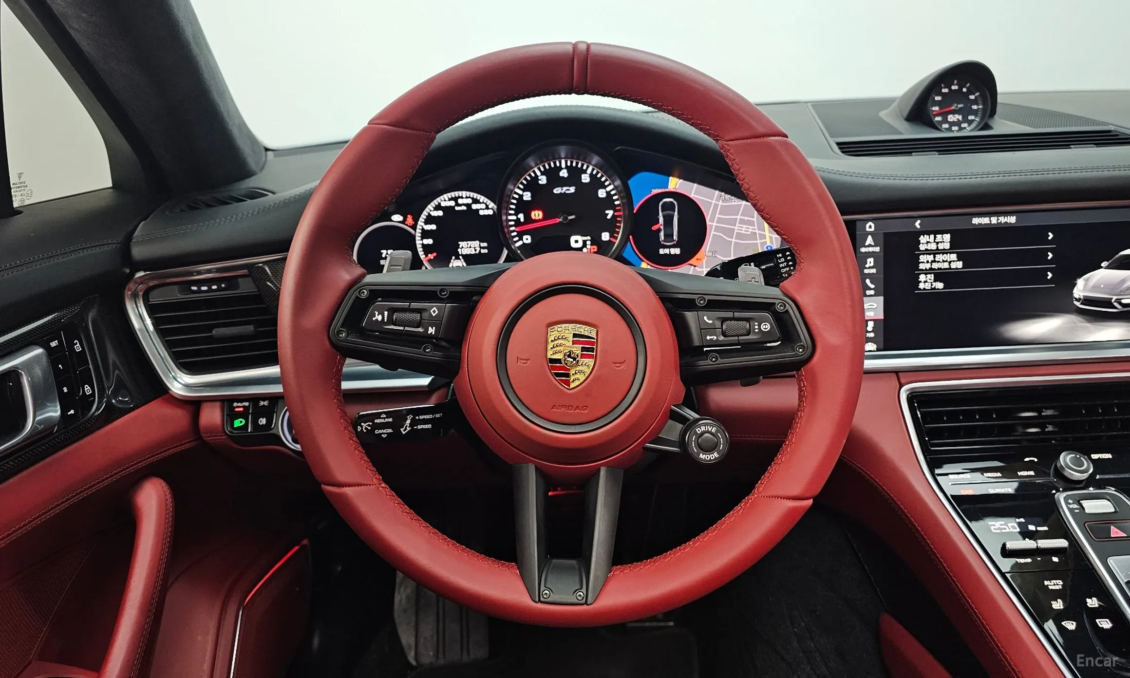 Porsche Panamera (971) превью 13