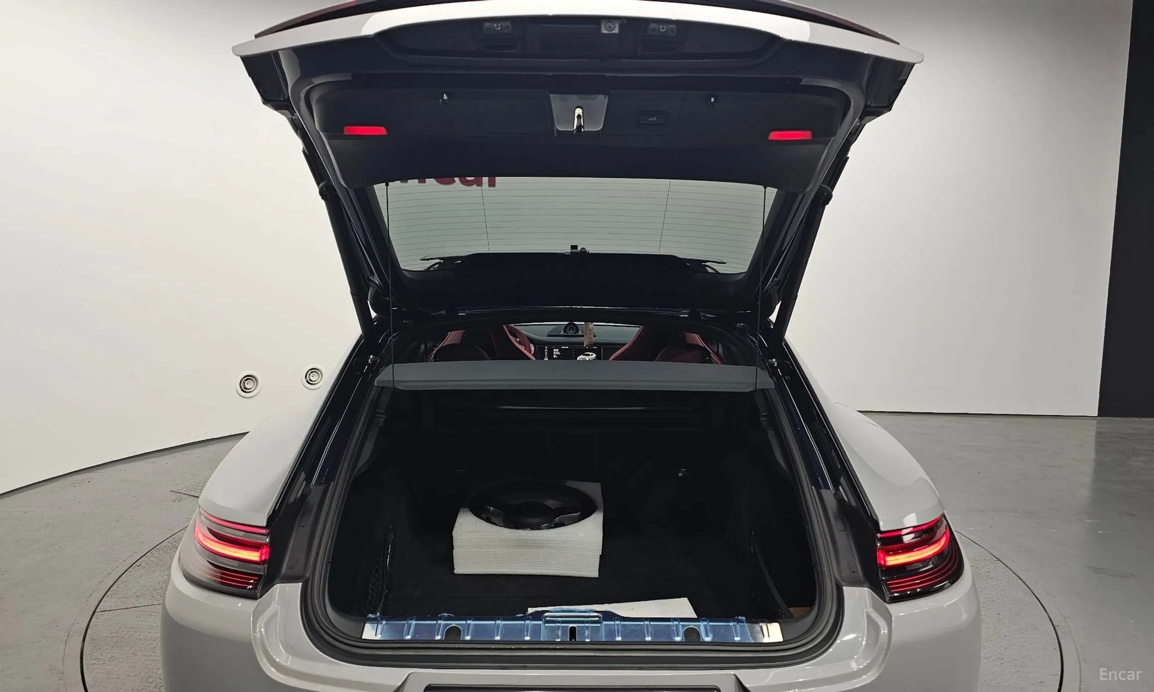 Porsche Panamera (971) превью 20