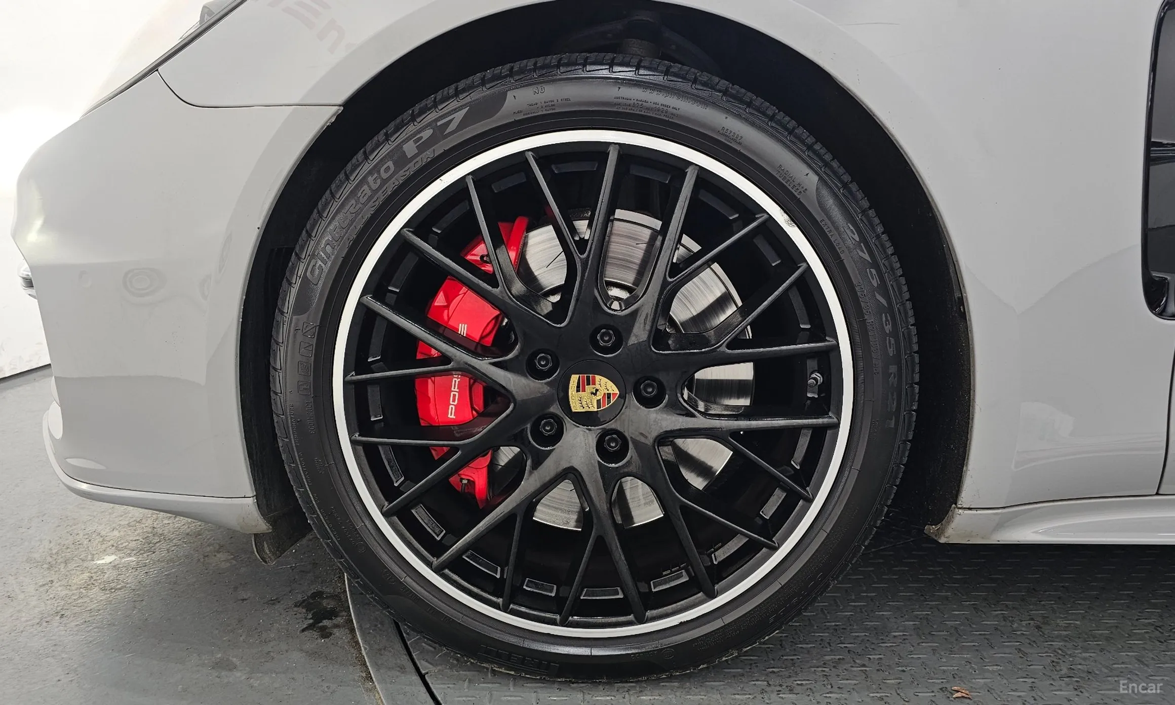 Porsche Panamera (971) превью 5