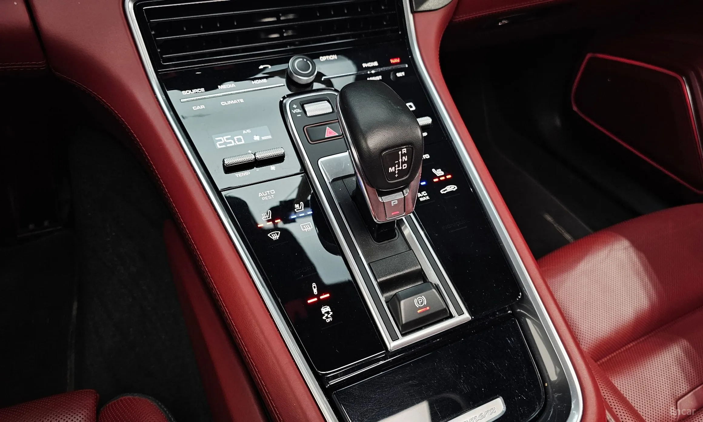 Porsche Panamera (971) превью 9