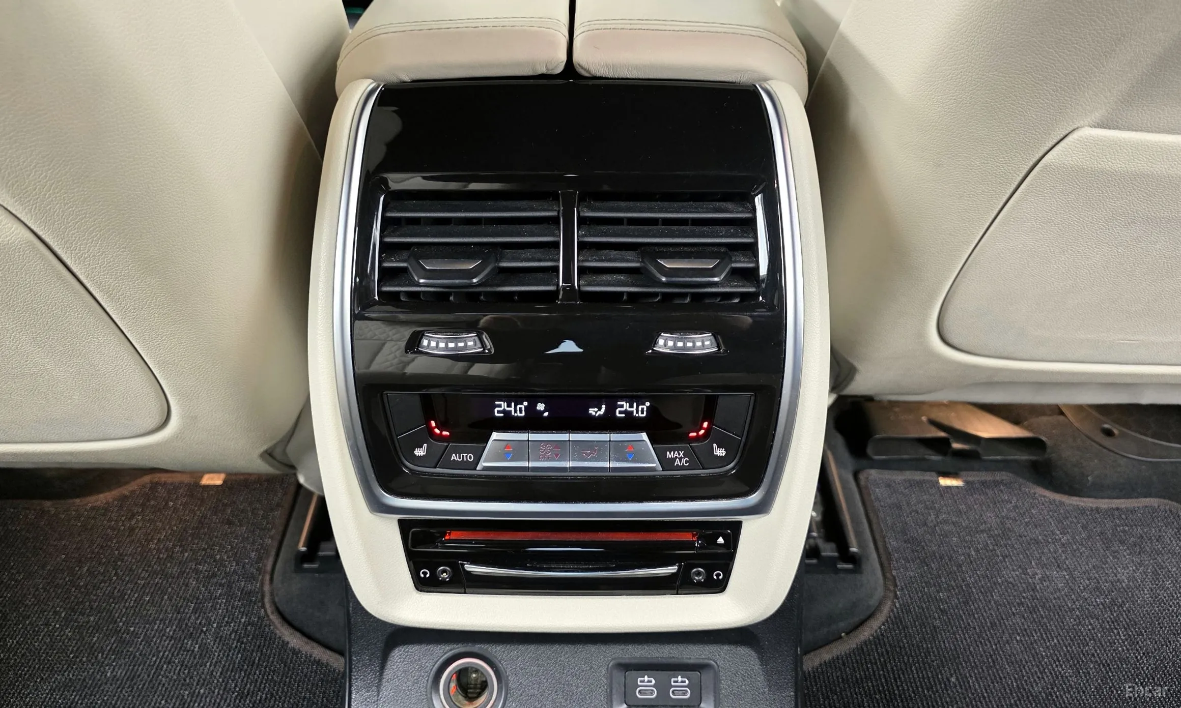 BMW X7 (G07) превью 17