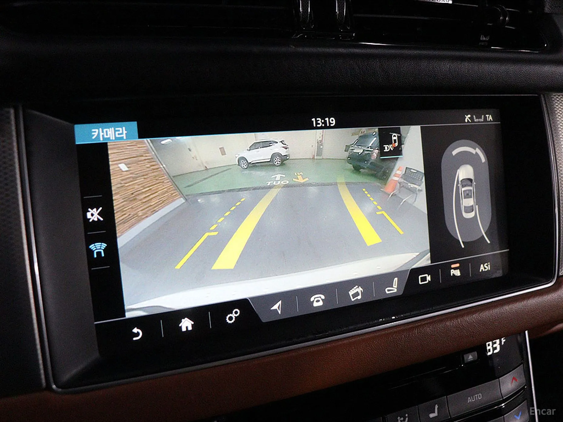 Jaguar XF (x260) превью 11