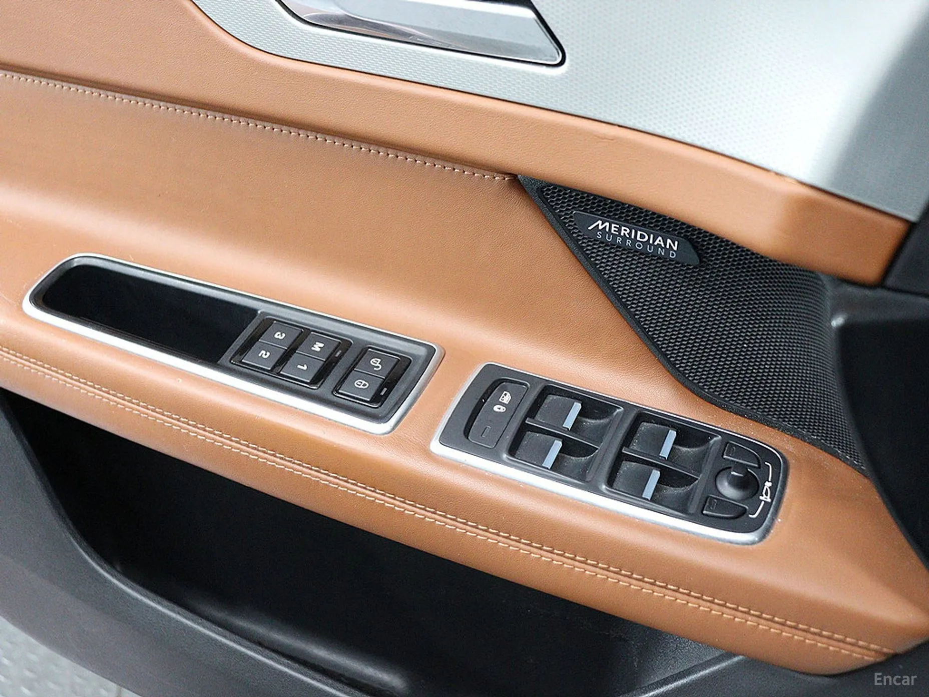 Jaguar XF (x260) превью 12