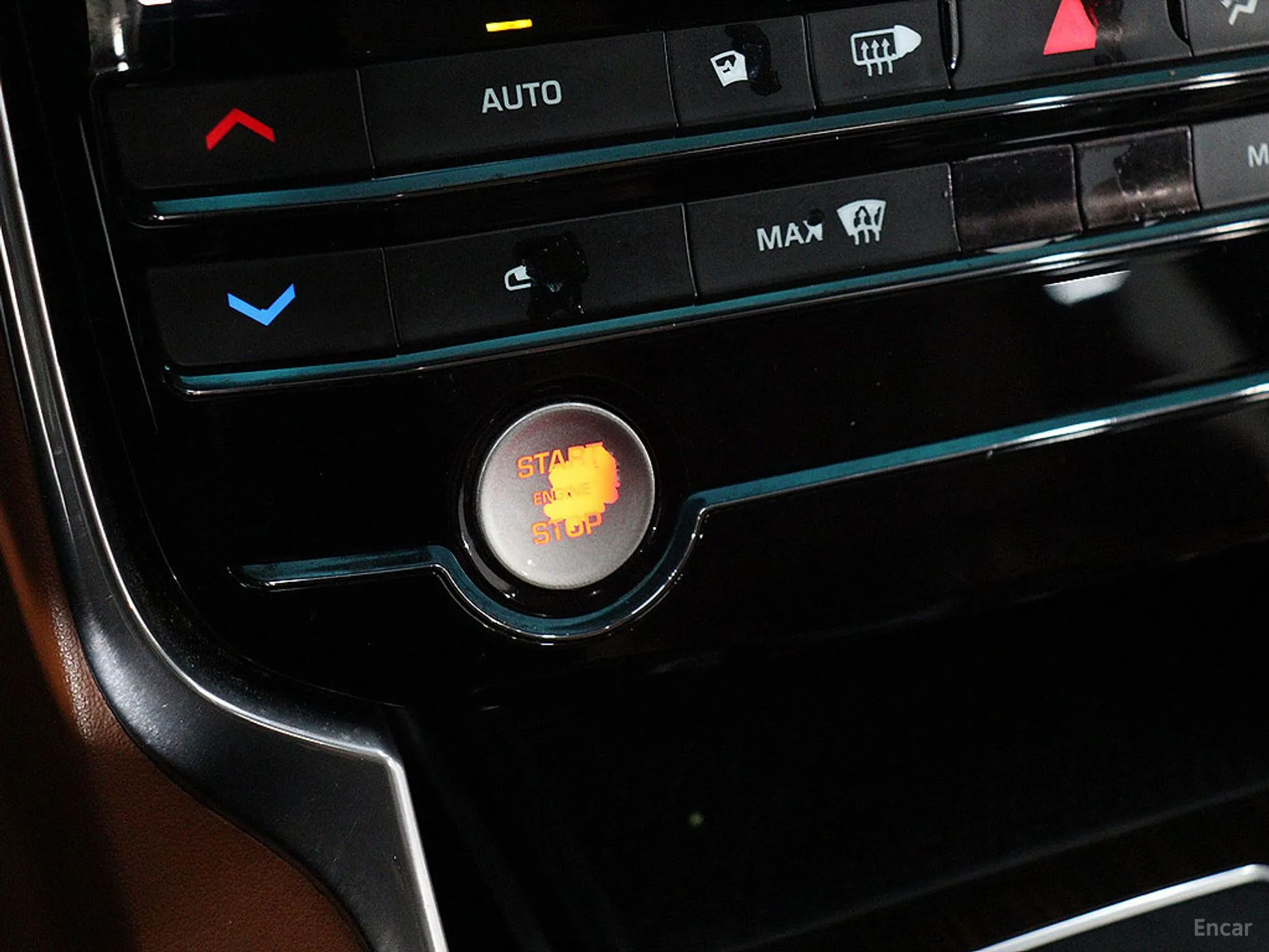 Jaguar XF (x260) превью 8