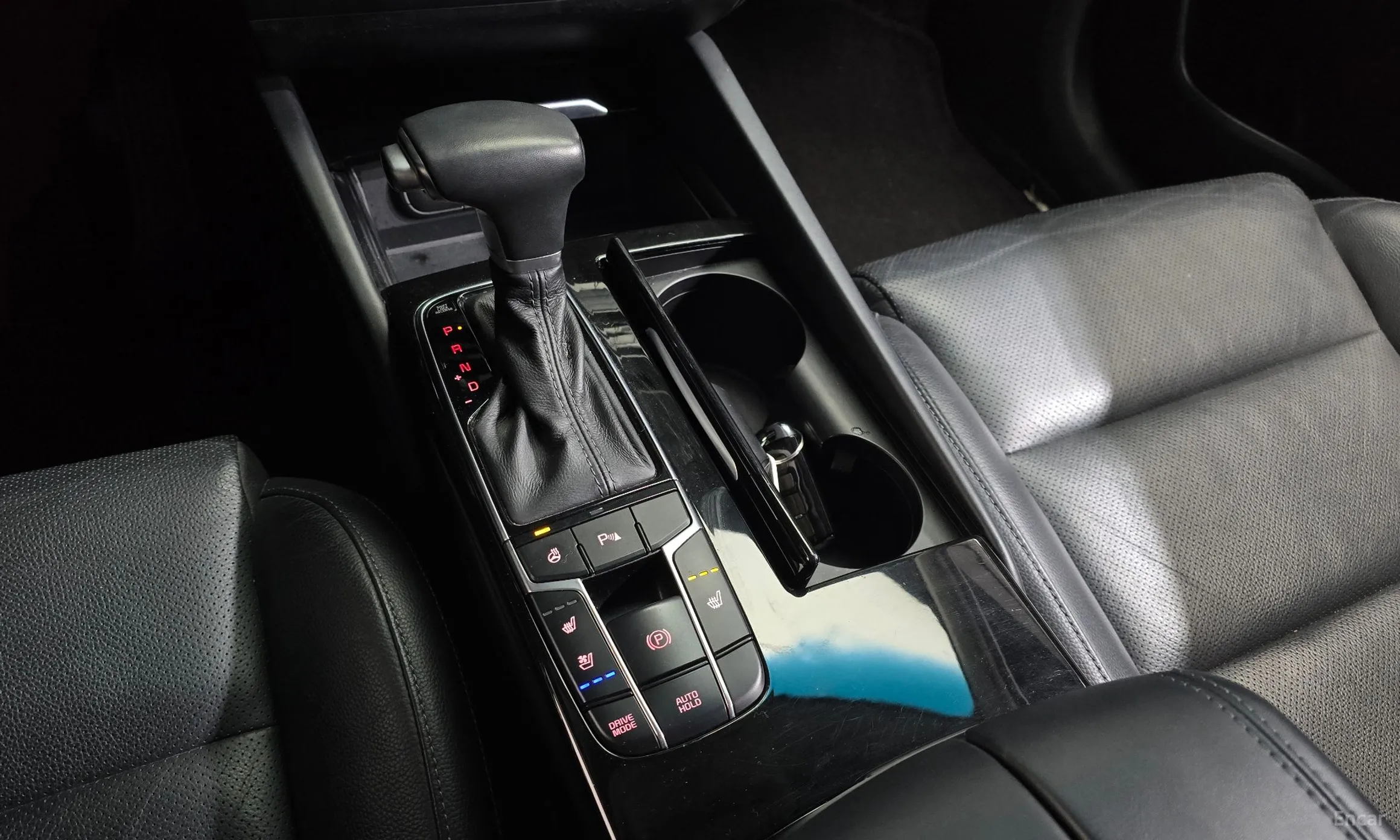 Kia K7 Hybrid превью 9