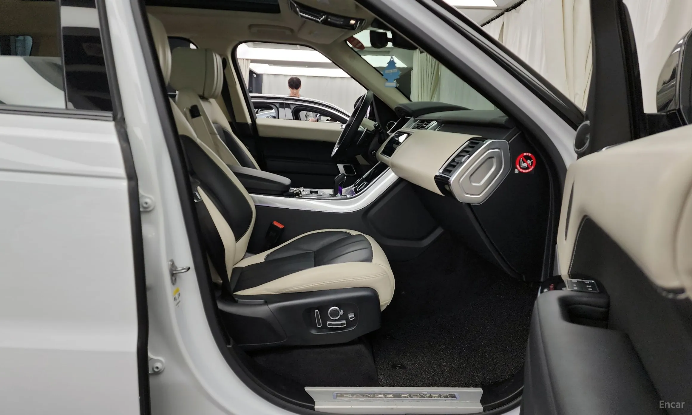 Land Rover Range Rover Sport 2nd Generation превью 11