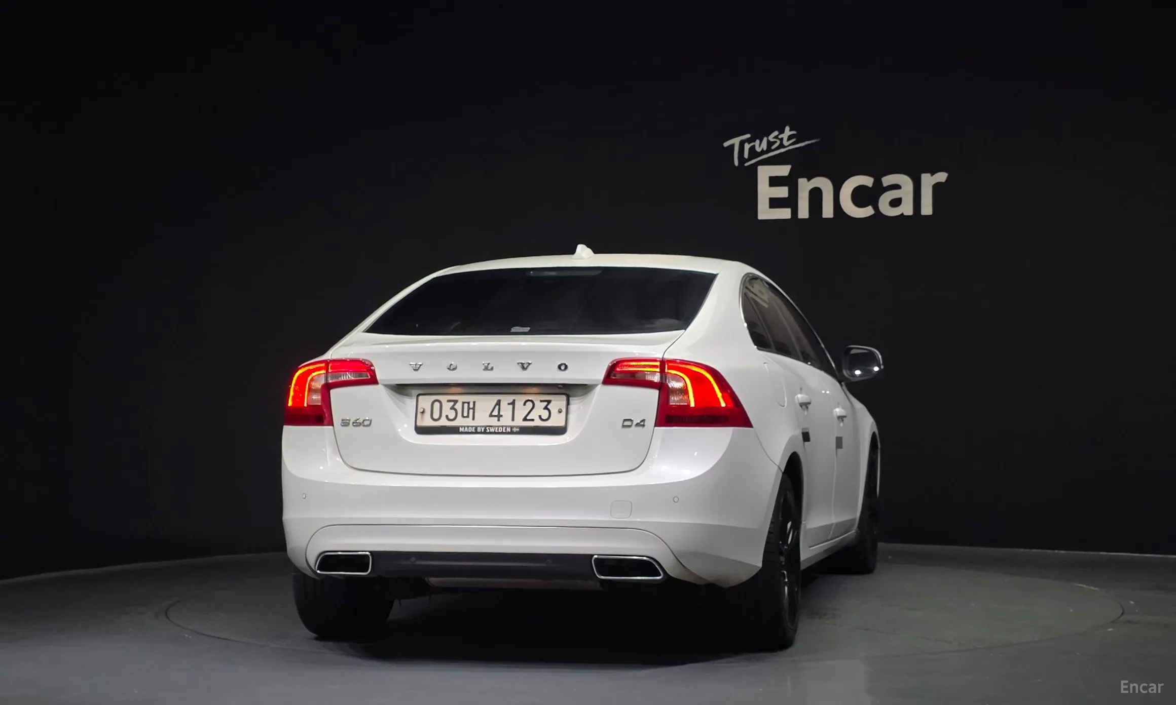 Volvo S60 превью 4