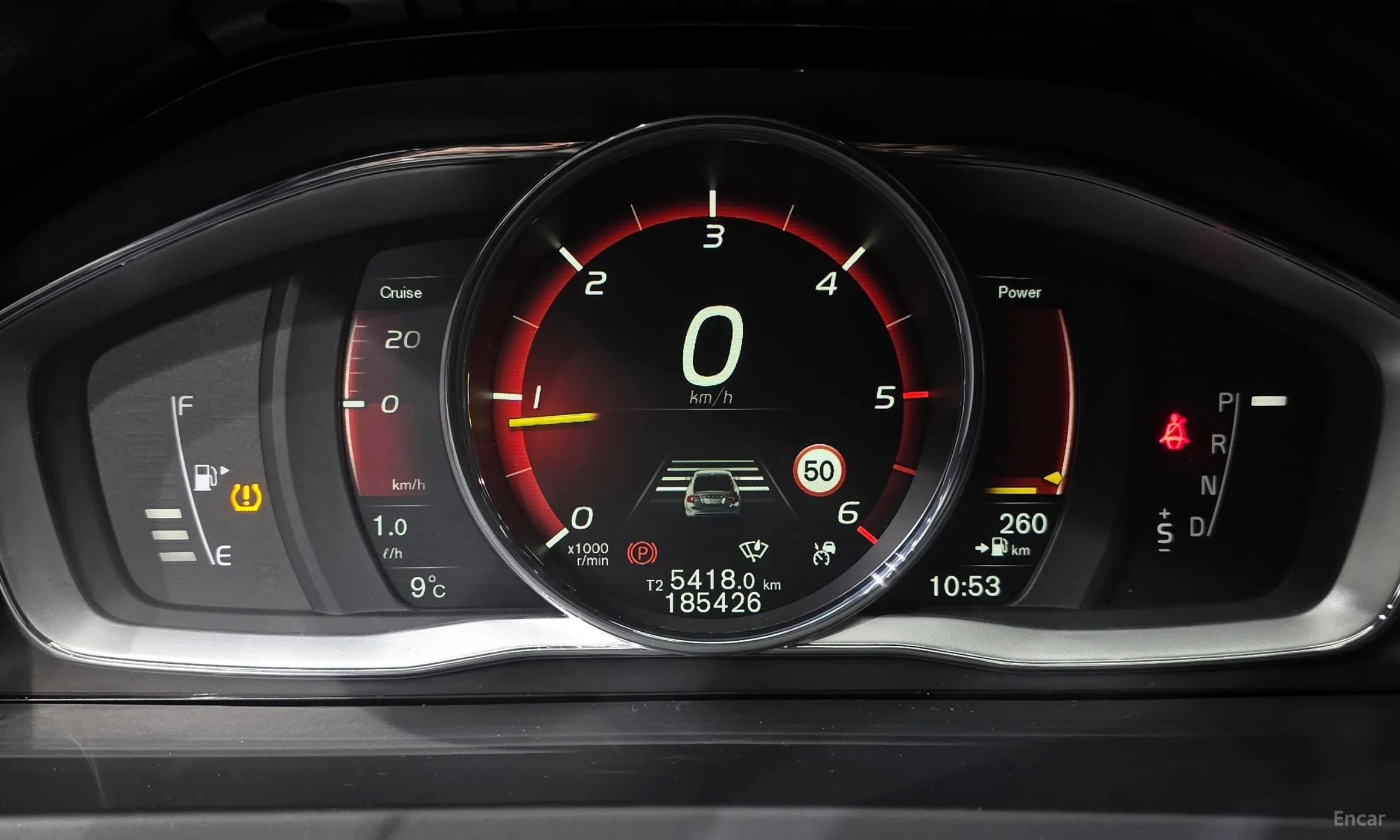 Volvo S60 превью 8
