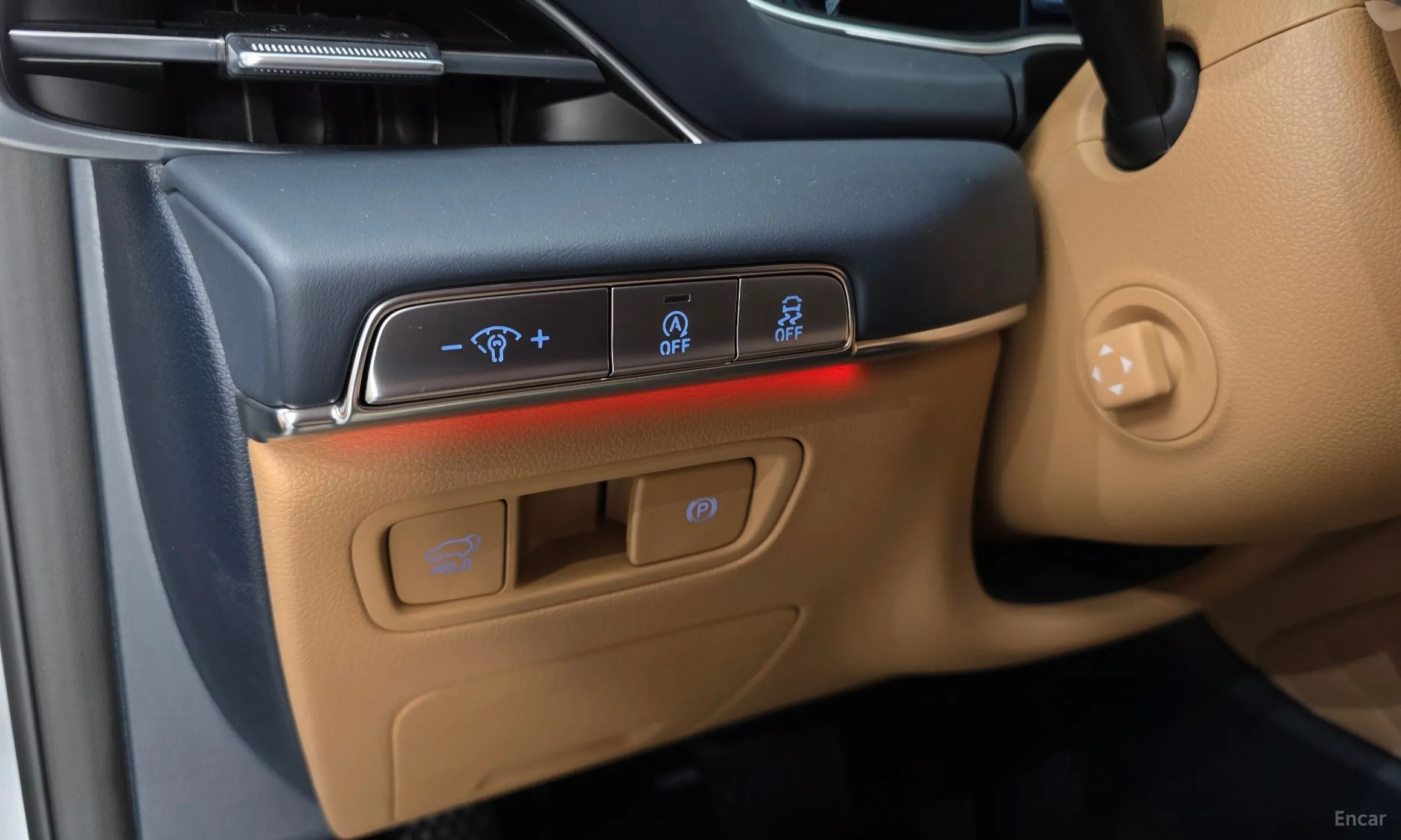 Genesis GV80 превью 17