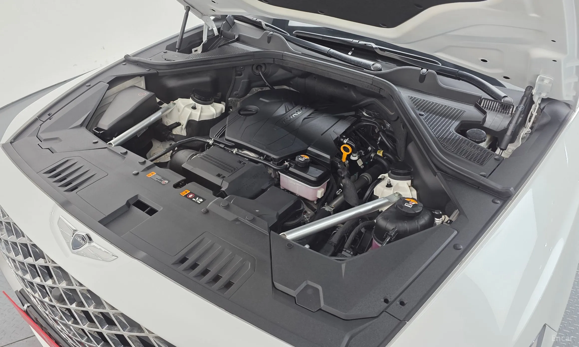 Genesis GV80 превью 6
