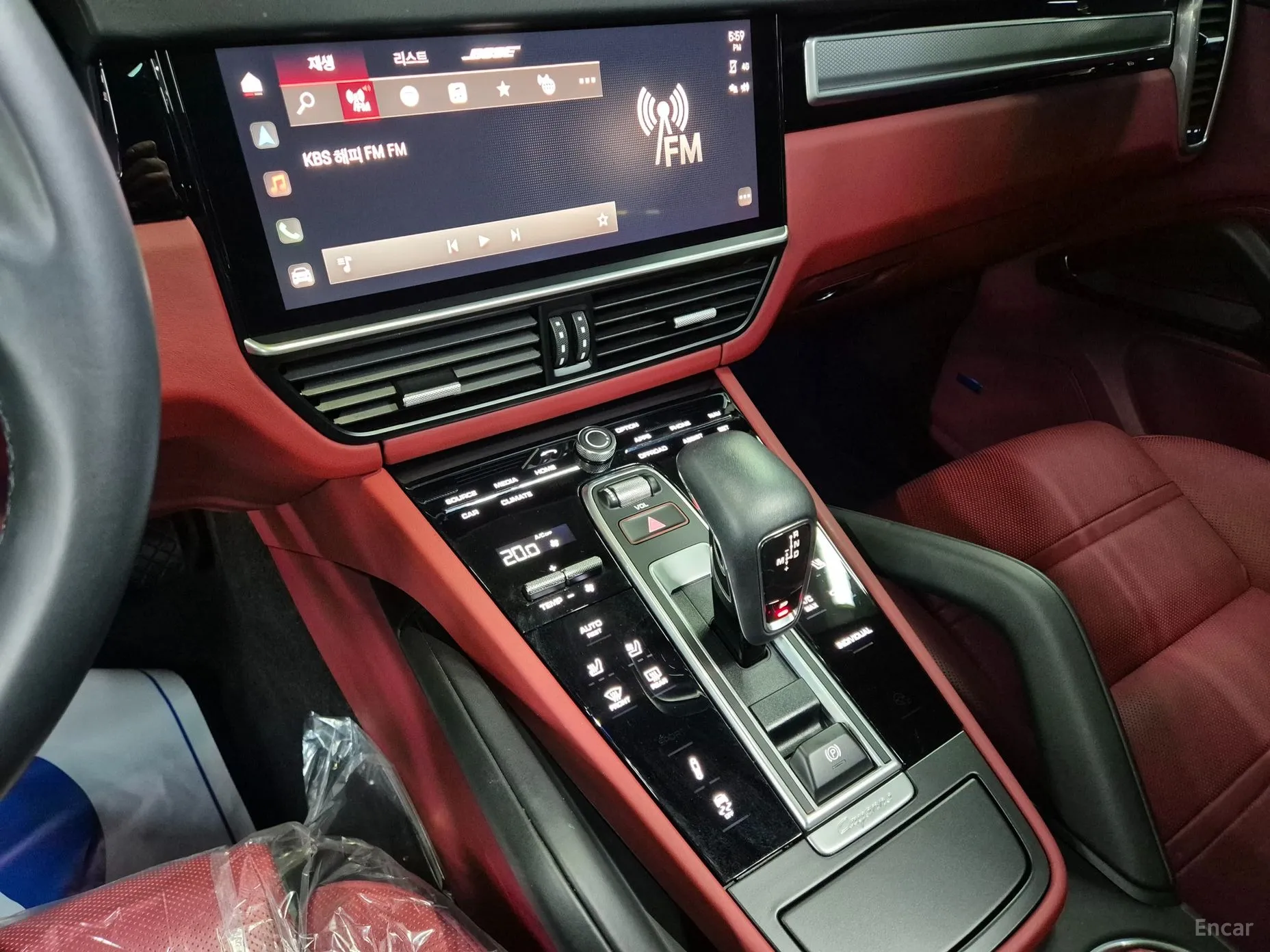 Porsche Cayenne (PO536) превью 10