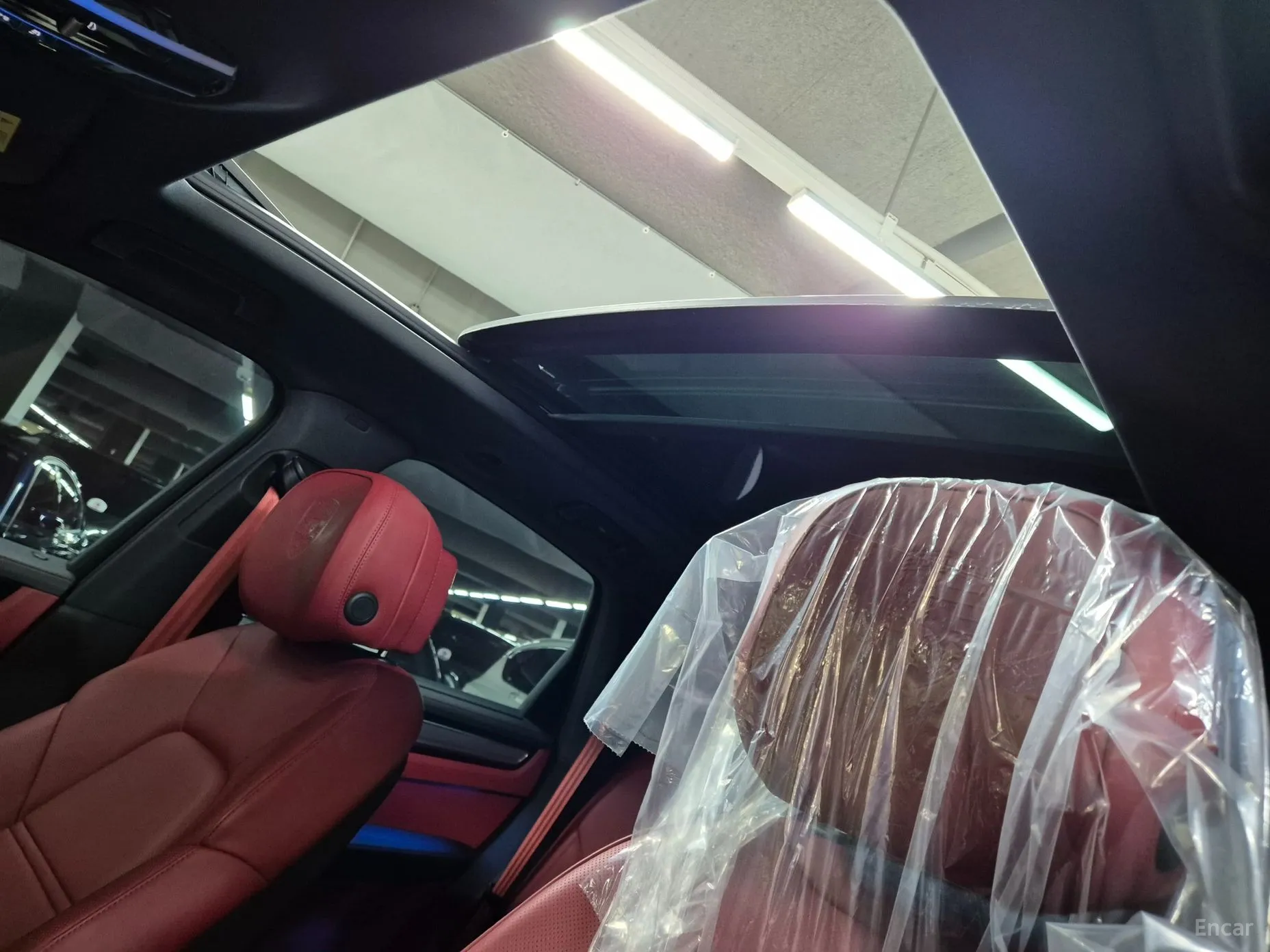 Porsche Cayenne (PO536) превью 19