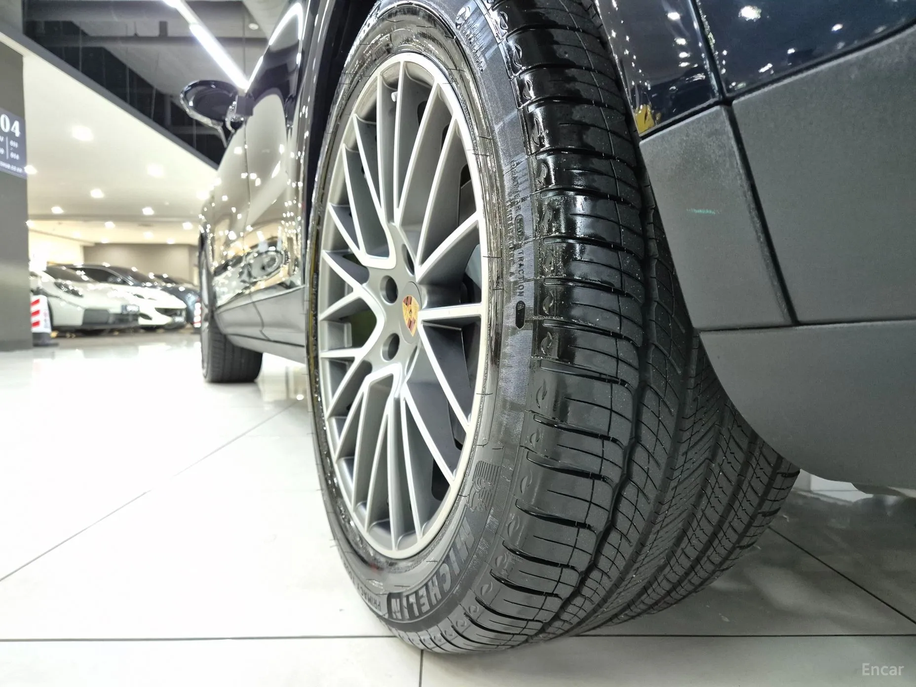 Porsche Cayenne (PO536) превью 20