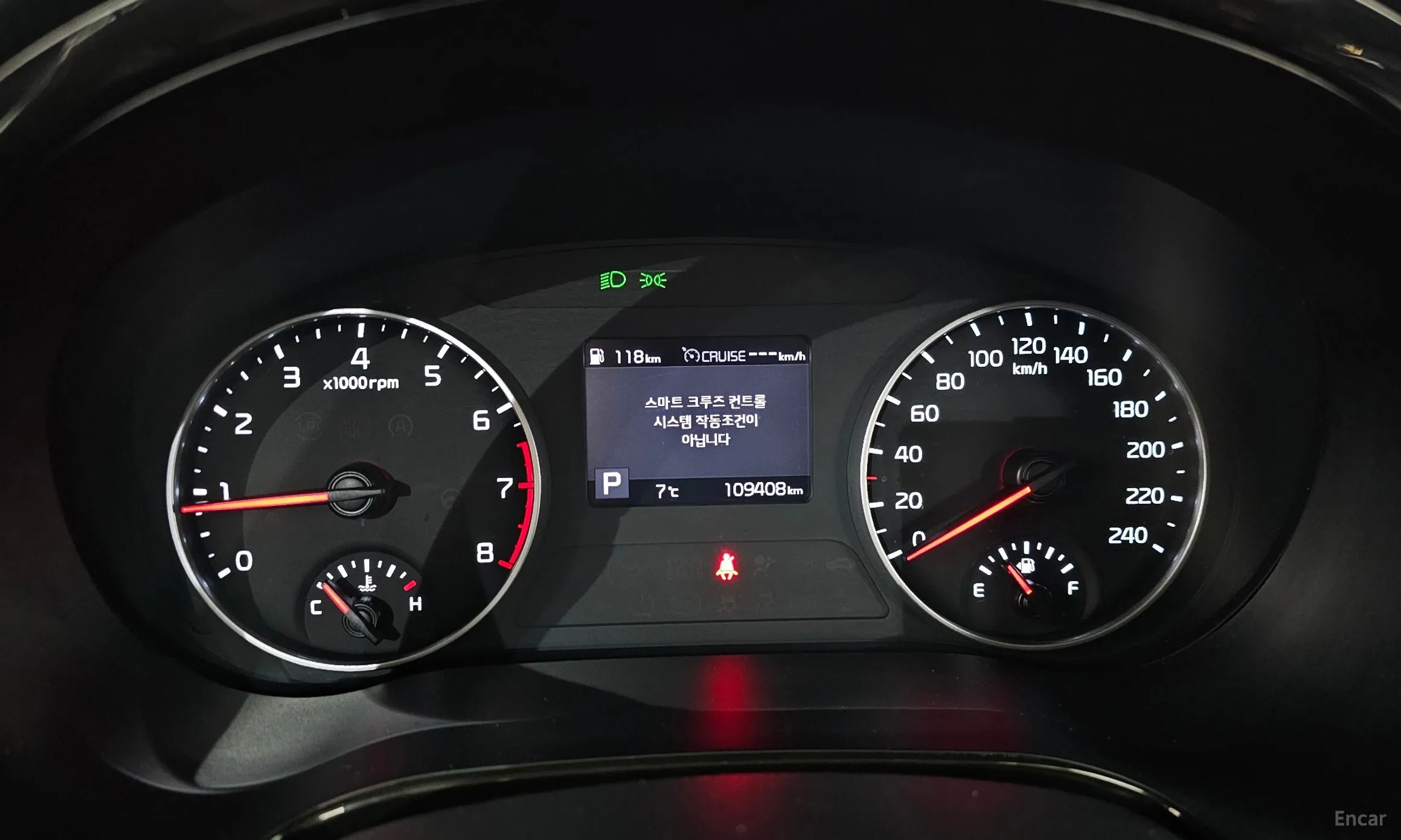 Kia Seltos превью 8