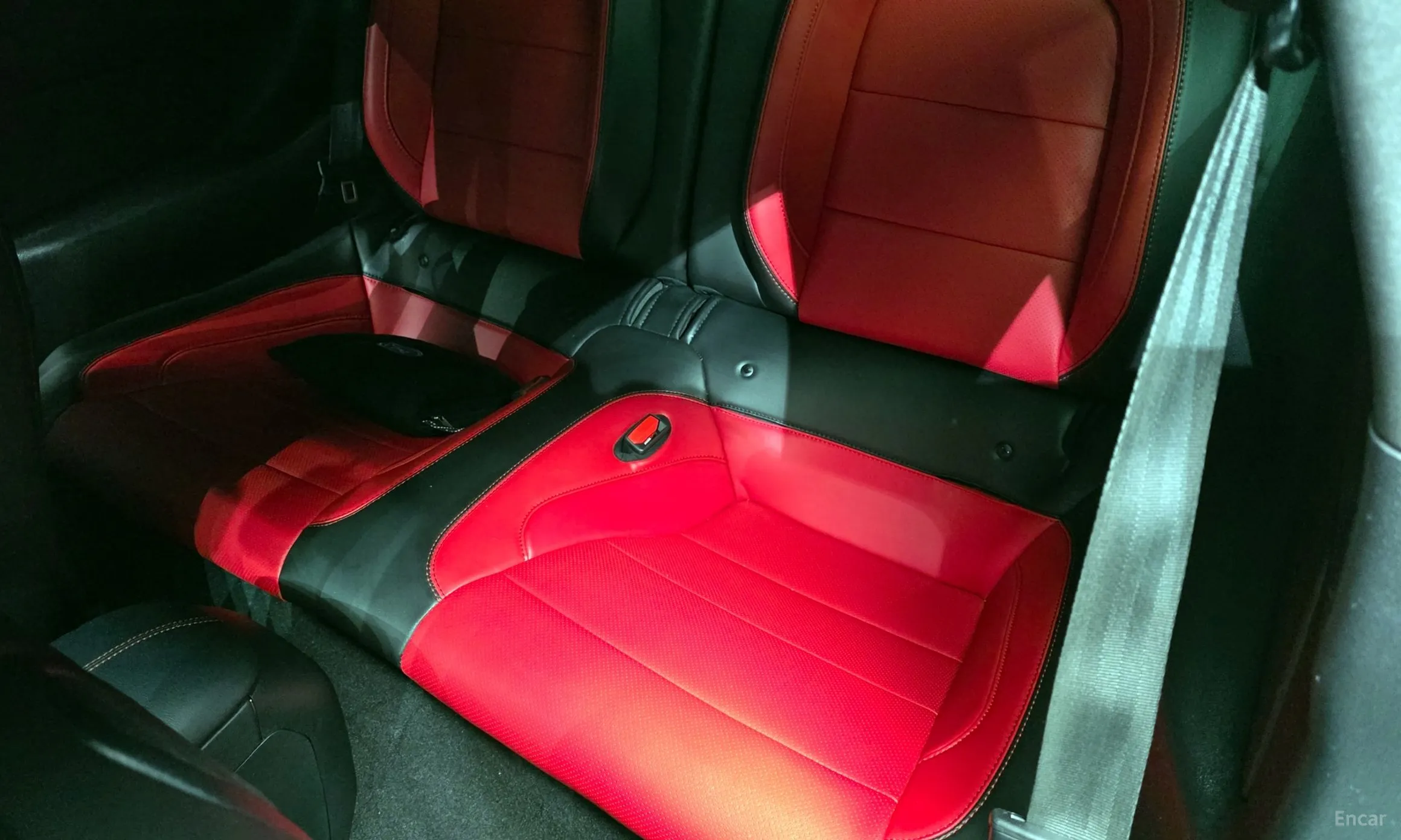 Ford Mustang превью 12