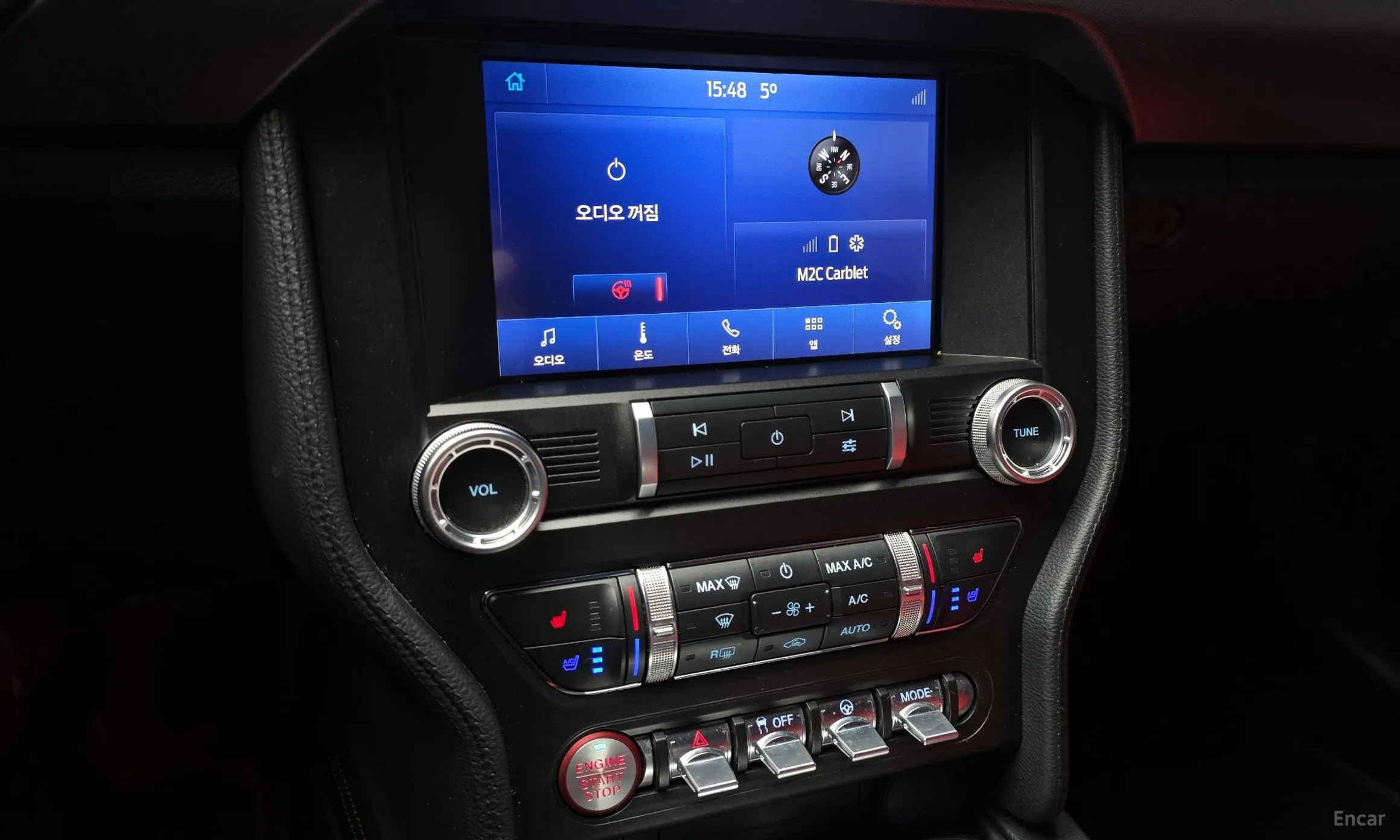 Ford Mustang превью 14