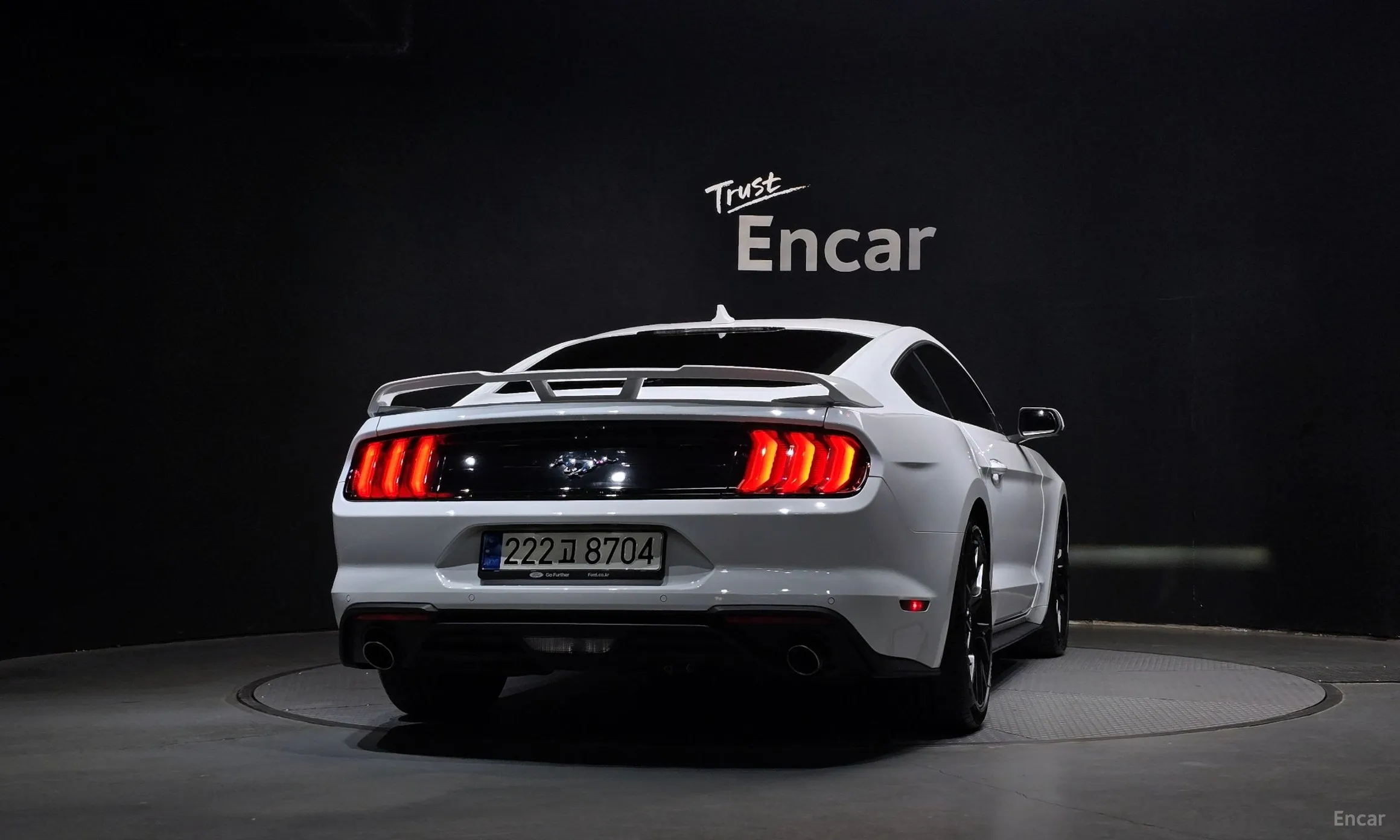 Ford Mustang превью 4