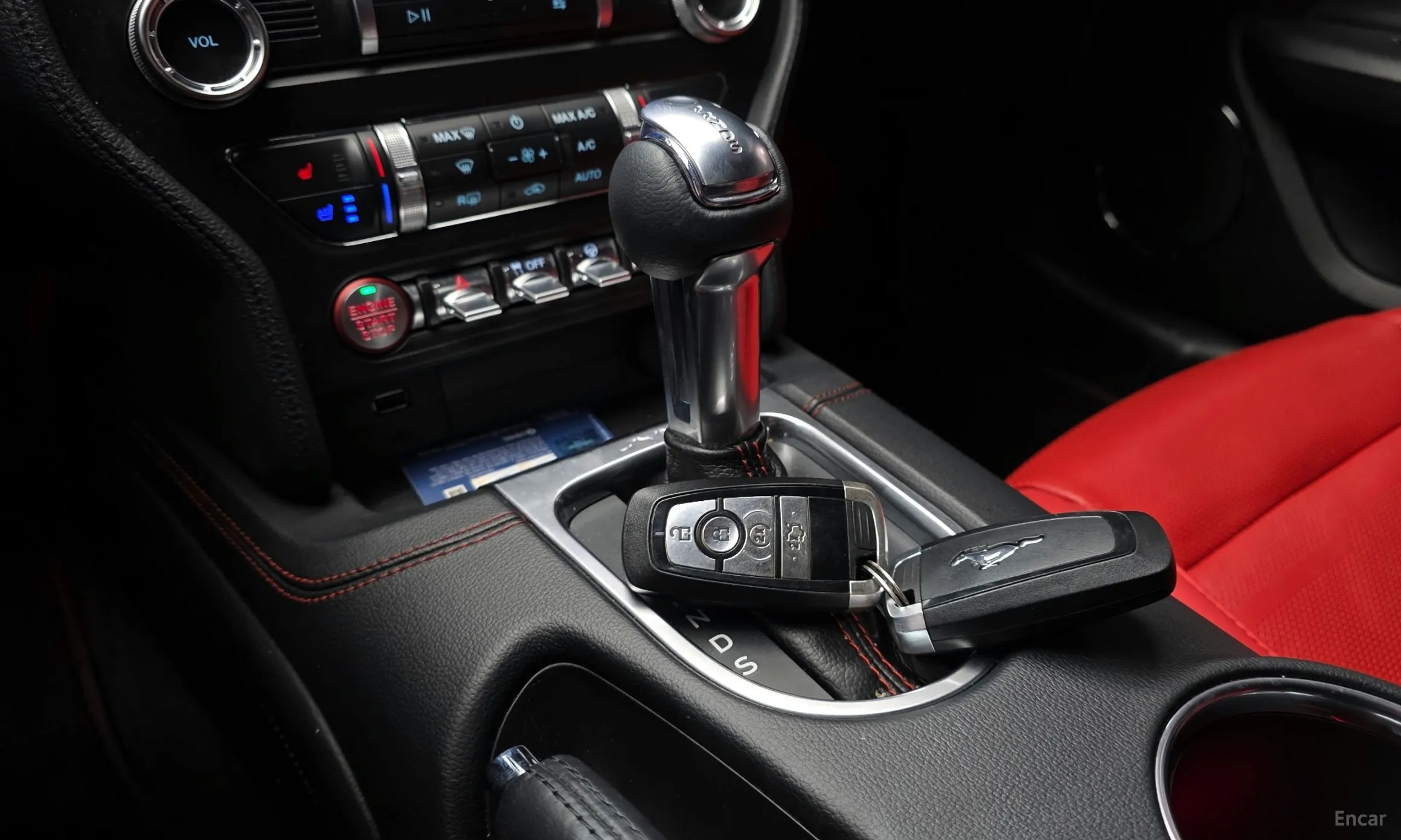 Ford Mustang превью 9