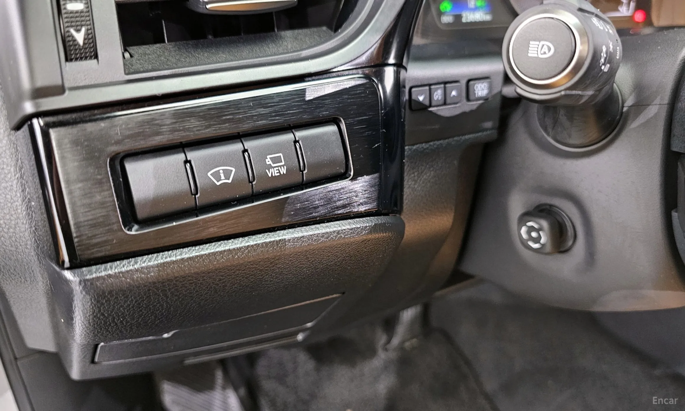 Lexus ES300h 7th Generation превью 15