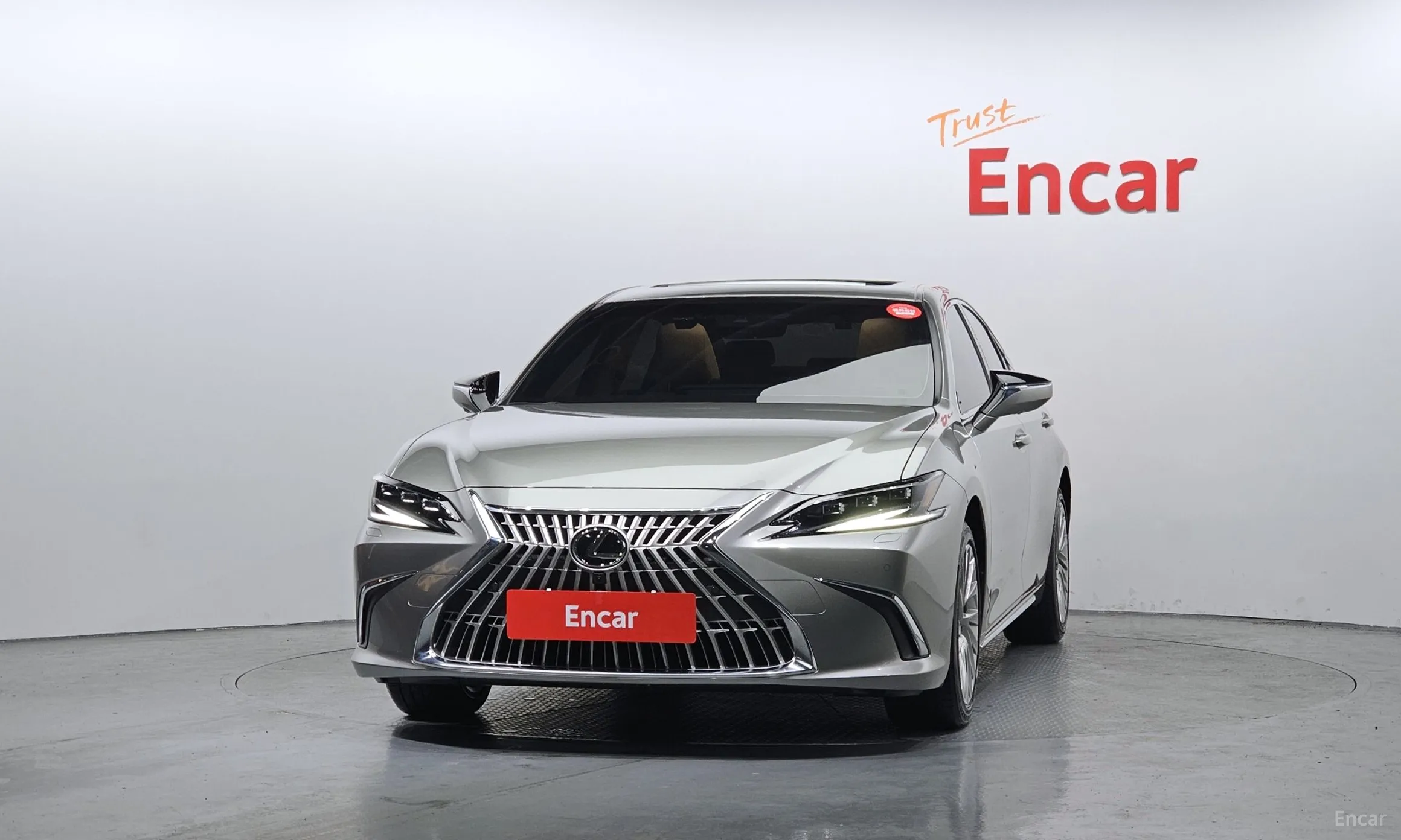 Lexus ES300h 7th Generation превью 3