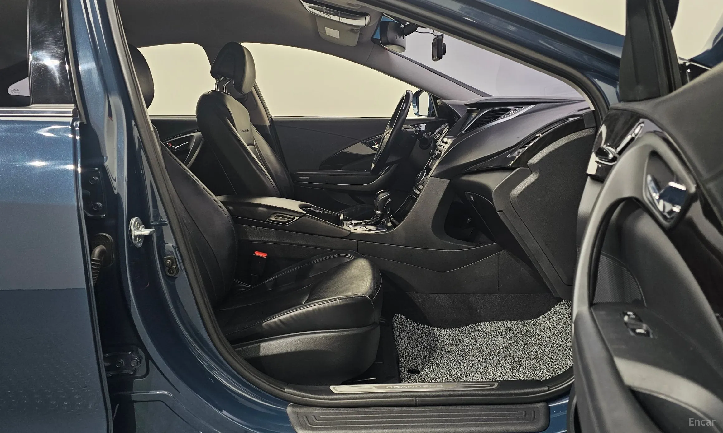 Hyundai Grandeur HG превью 10