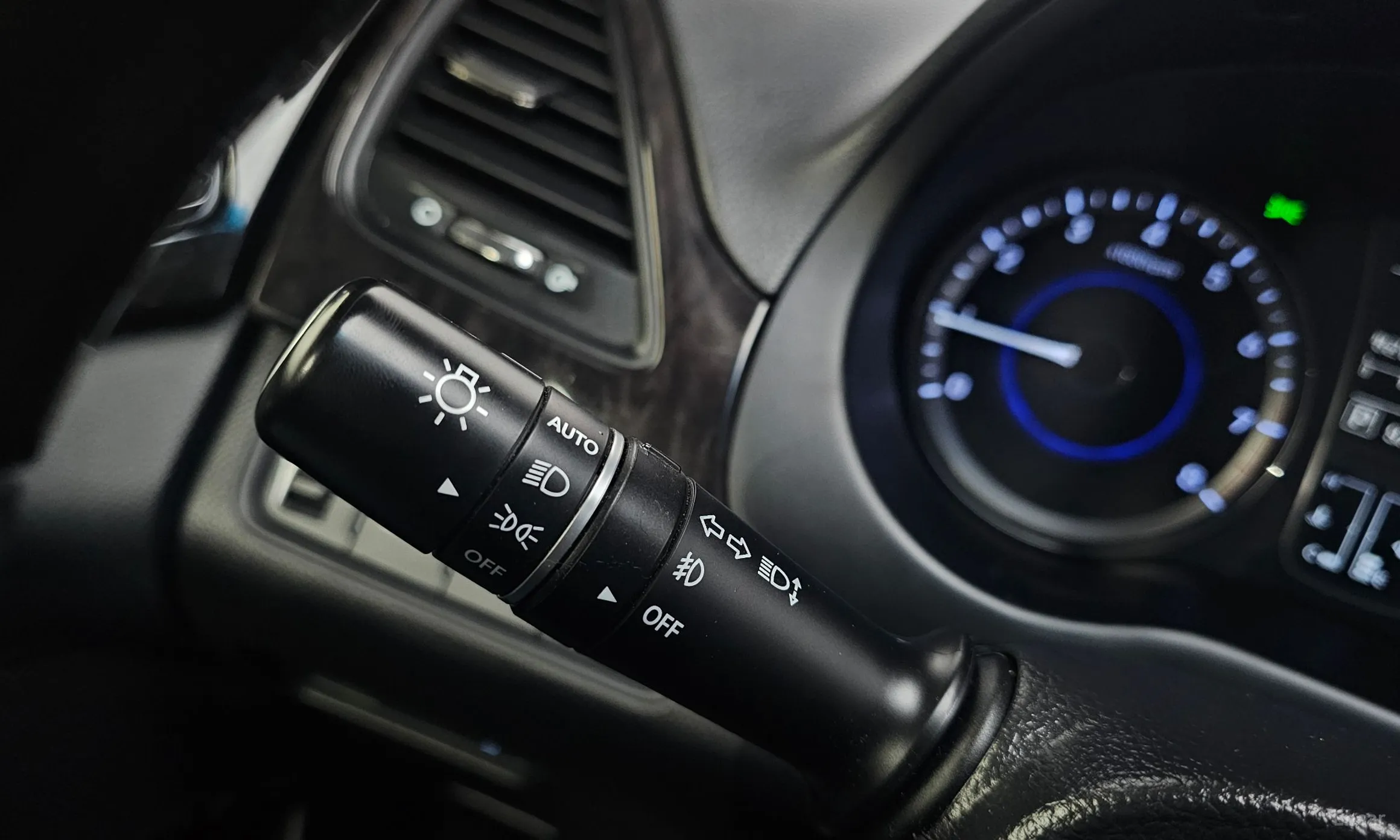 Hyundai Grandeur HG превью 18