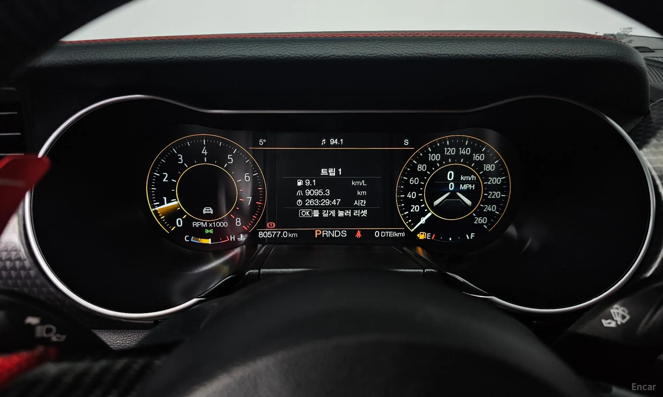 Ford Mustang превью 8