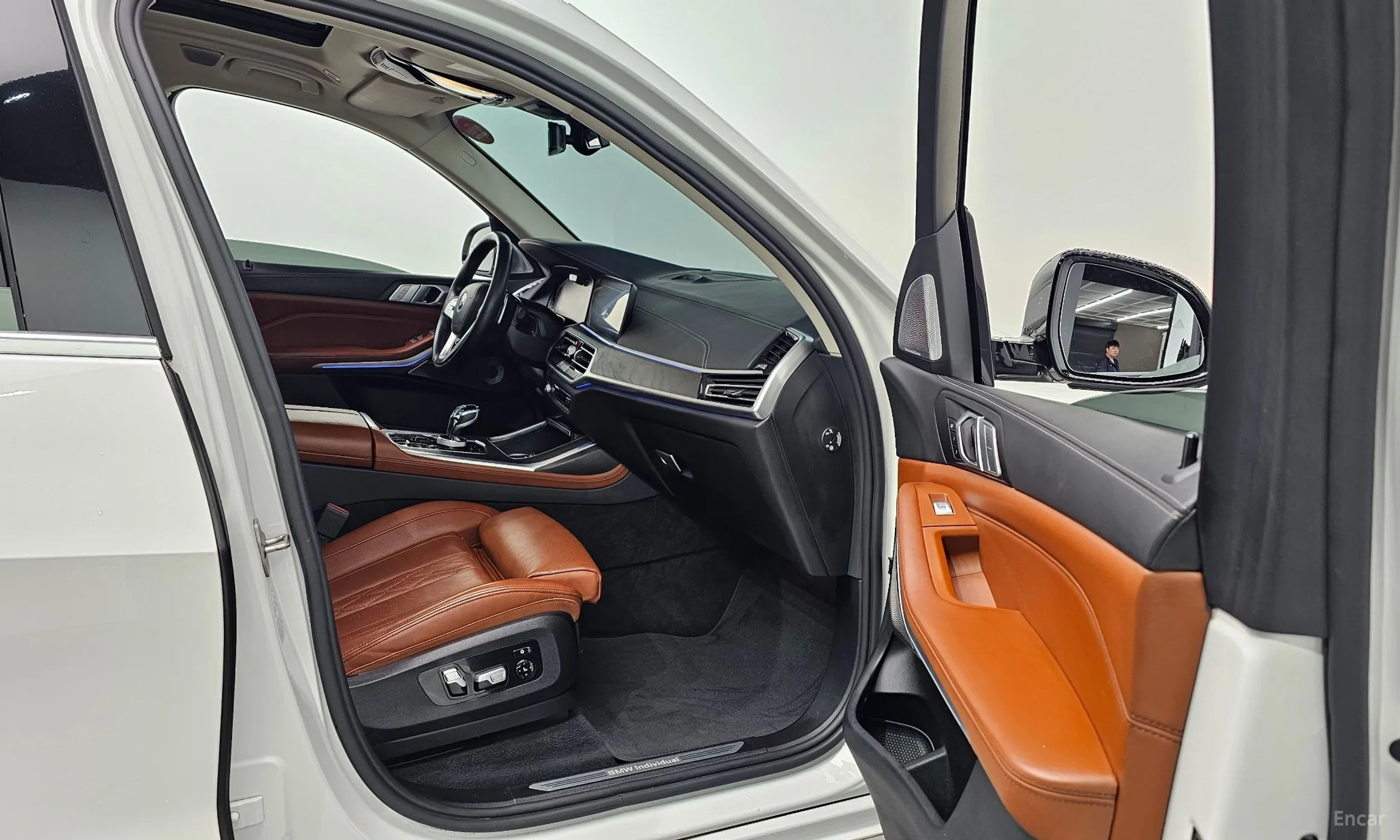 BMW X7 (G07) превью 10