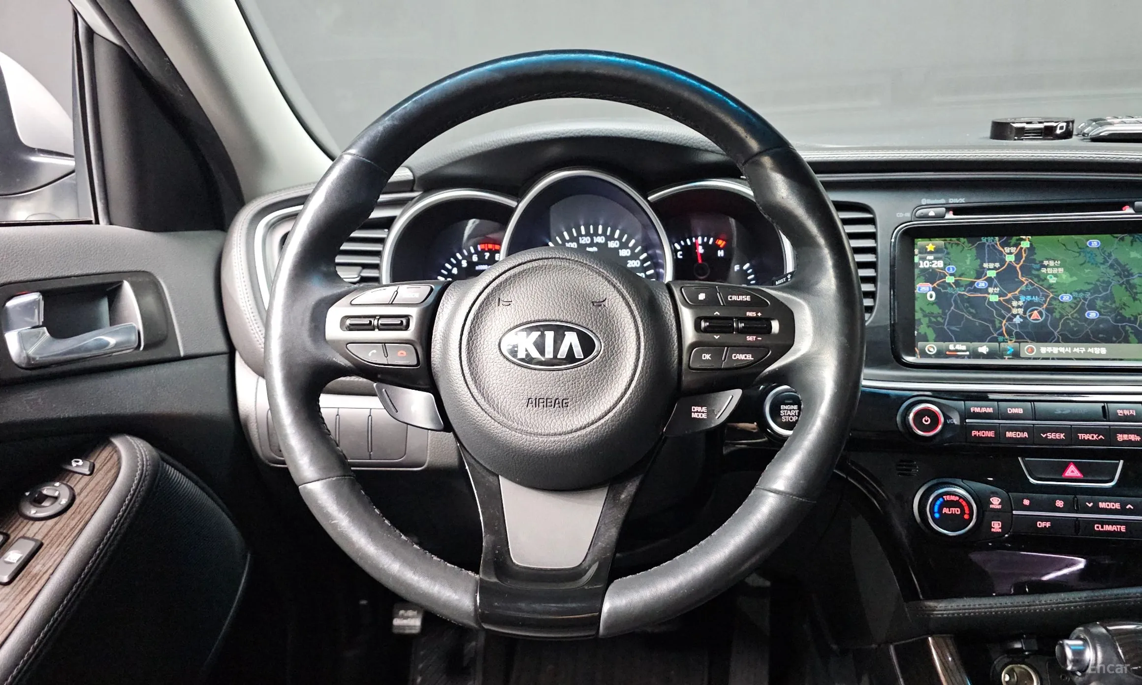 Kia K5 превью 11
