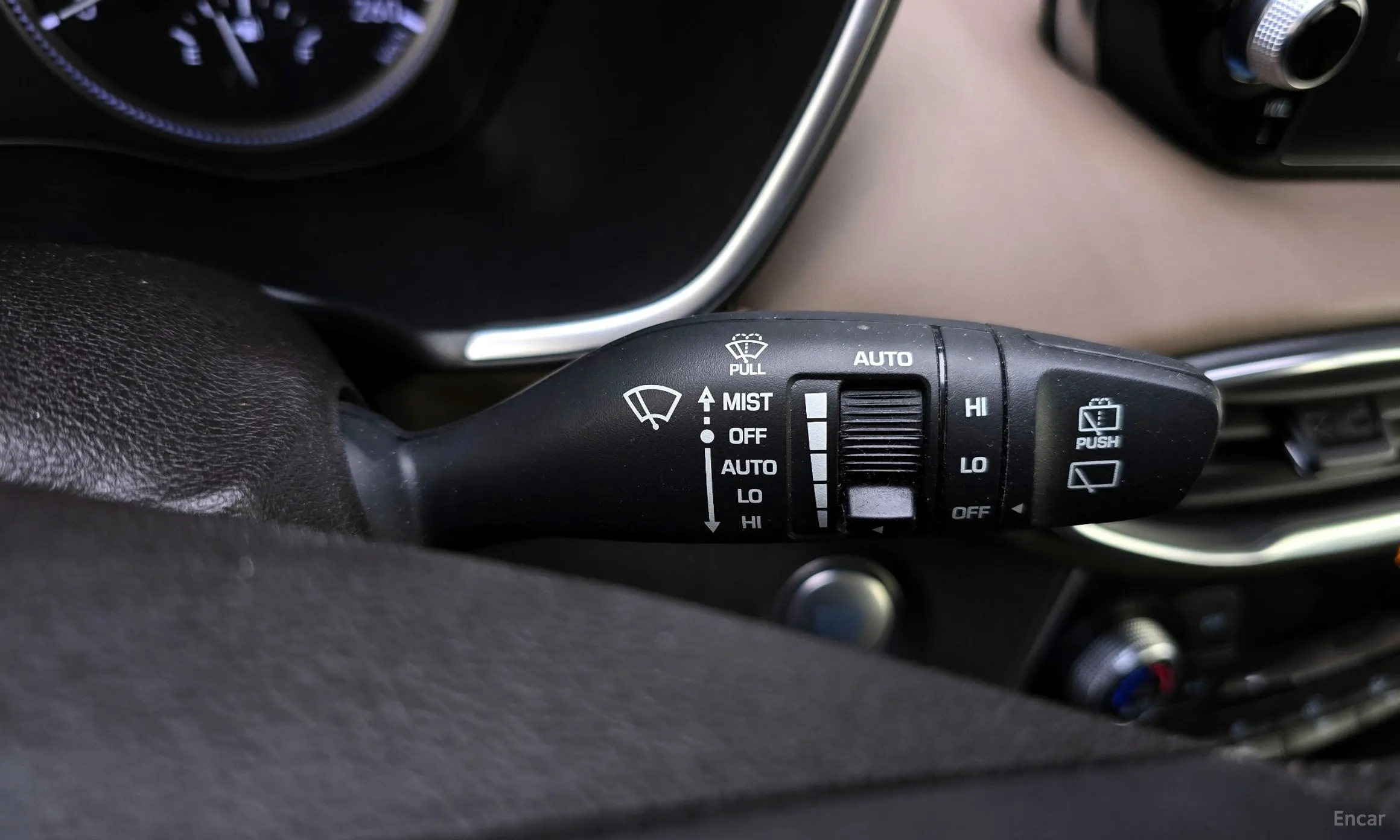 Hyundai Santa Fe TM превью 19