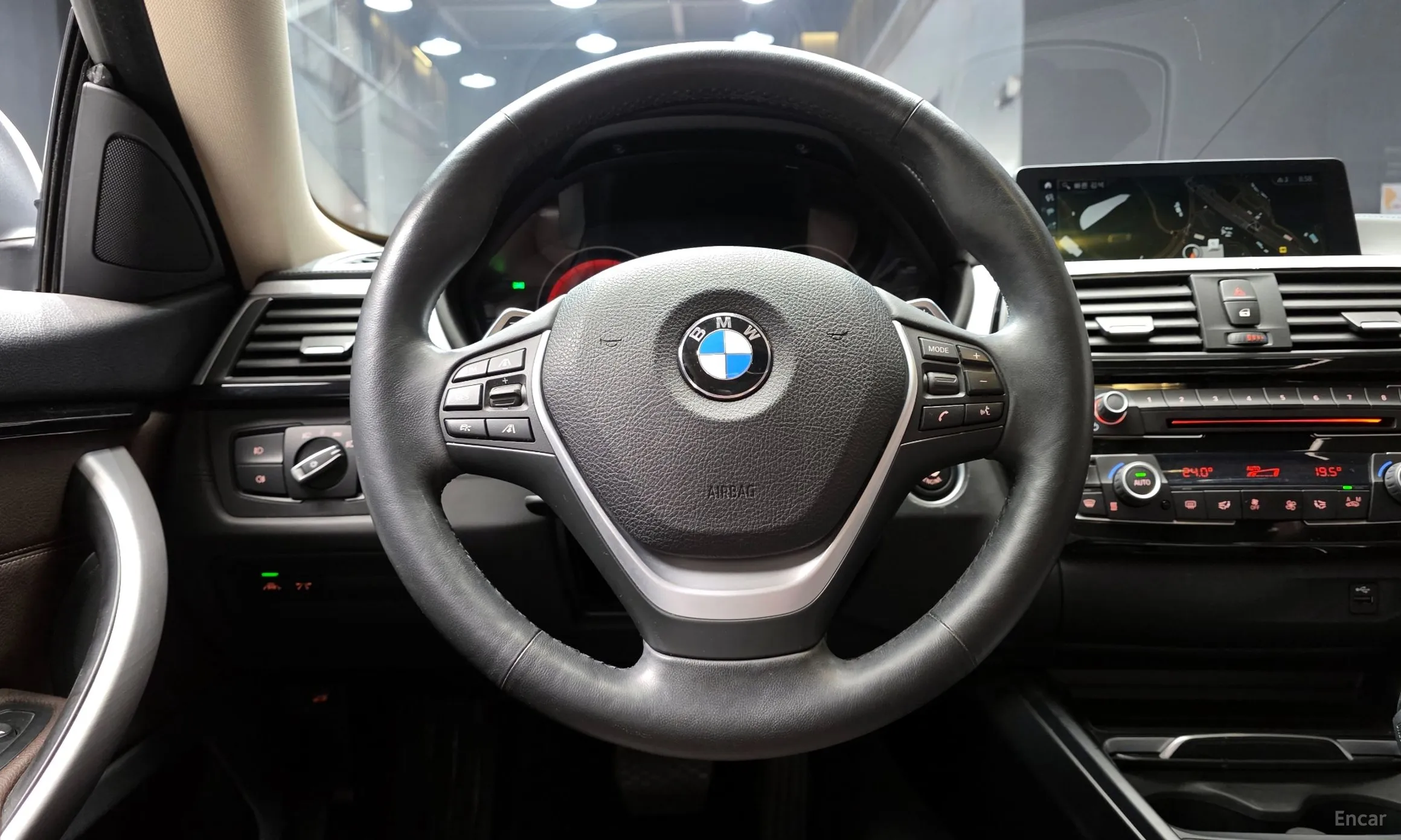BMW Series 4 (F32) превью 13