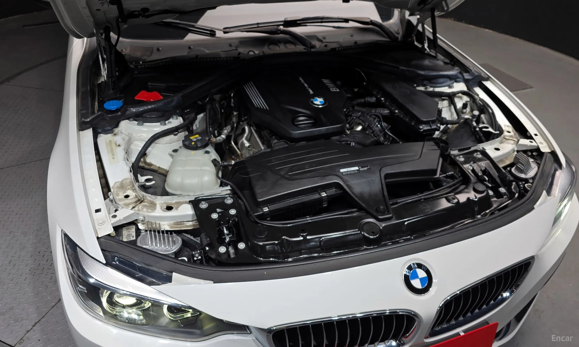 BMW Series 4 (F32) превью 6