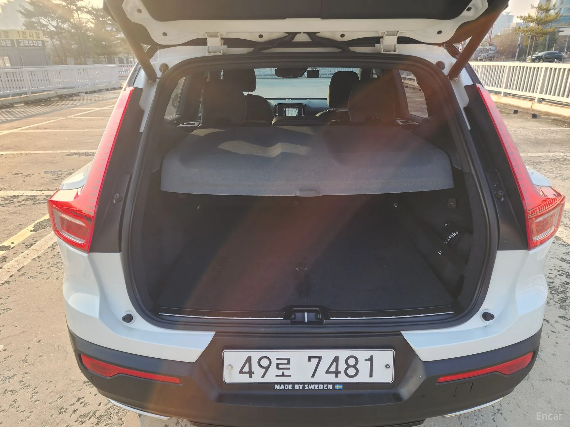 Volvo XC40 превью 11