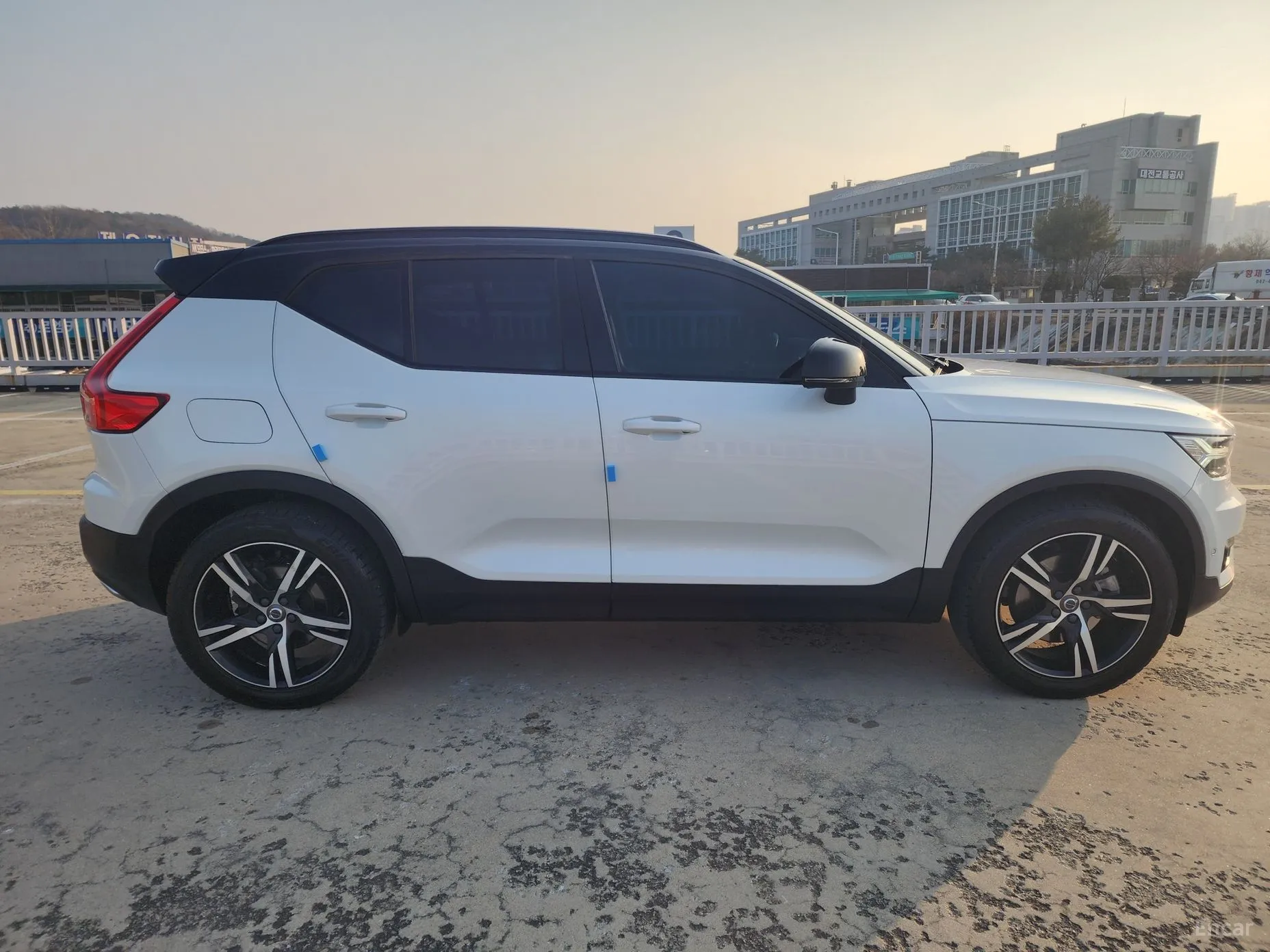 Volvo XC40 превью 17