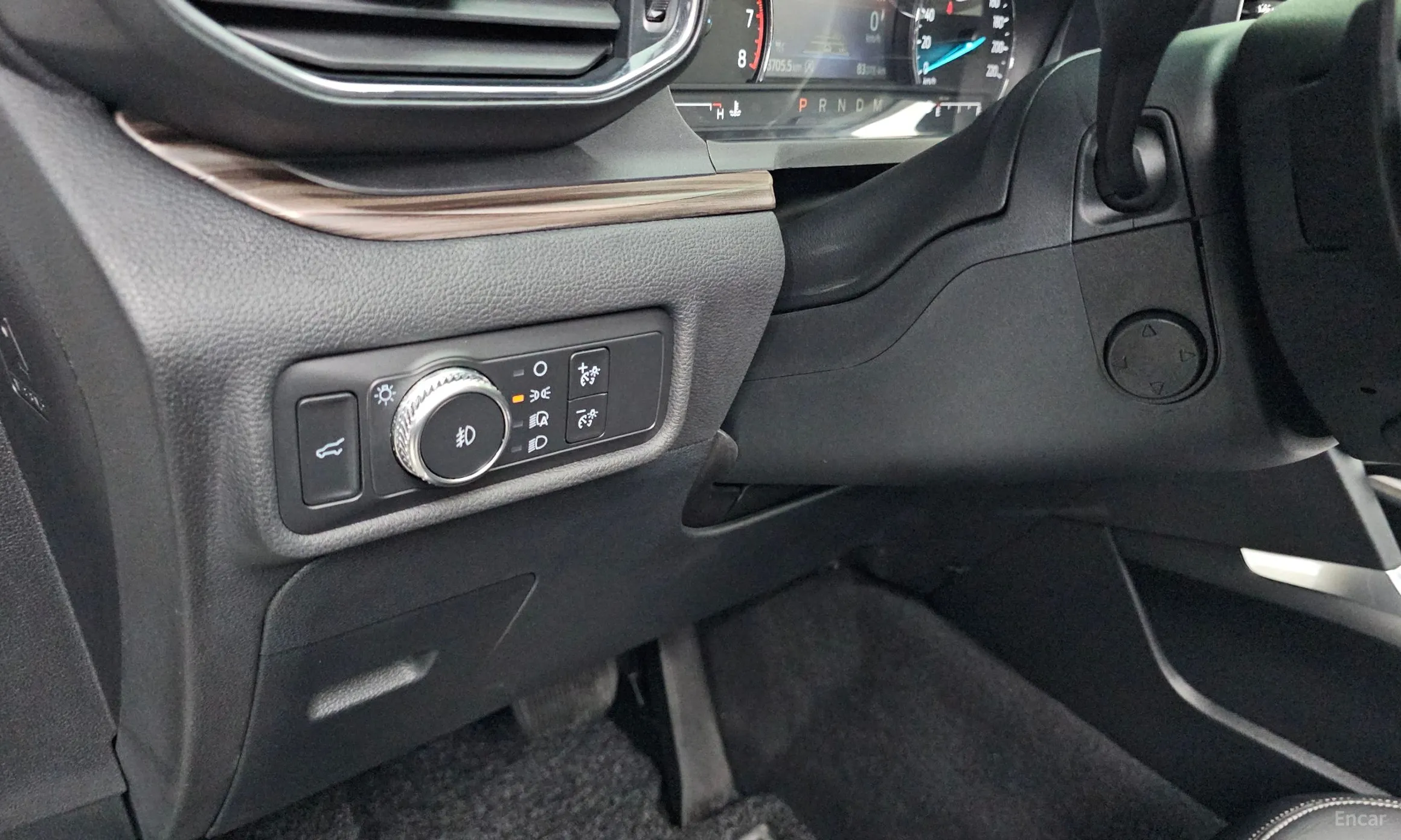Ford Explorer 6th Generation превью 13